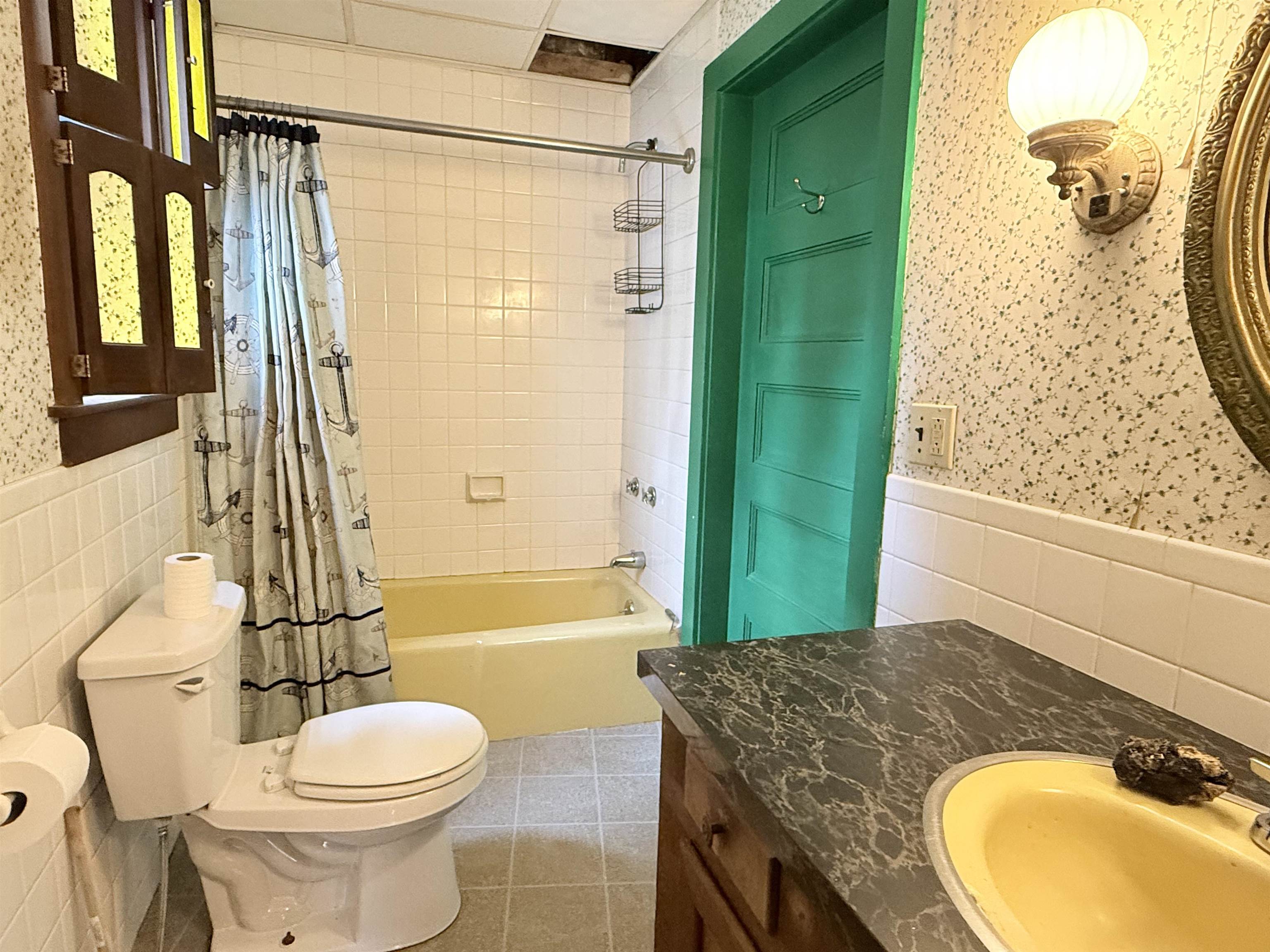16 Washington Street Property Photo 16