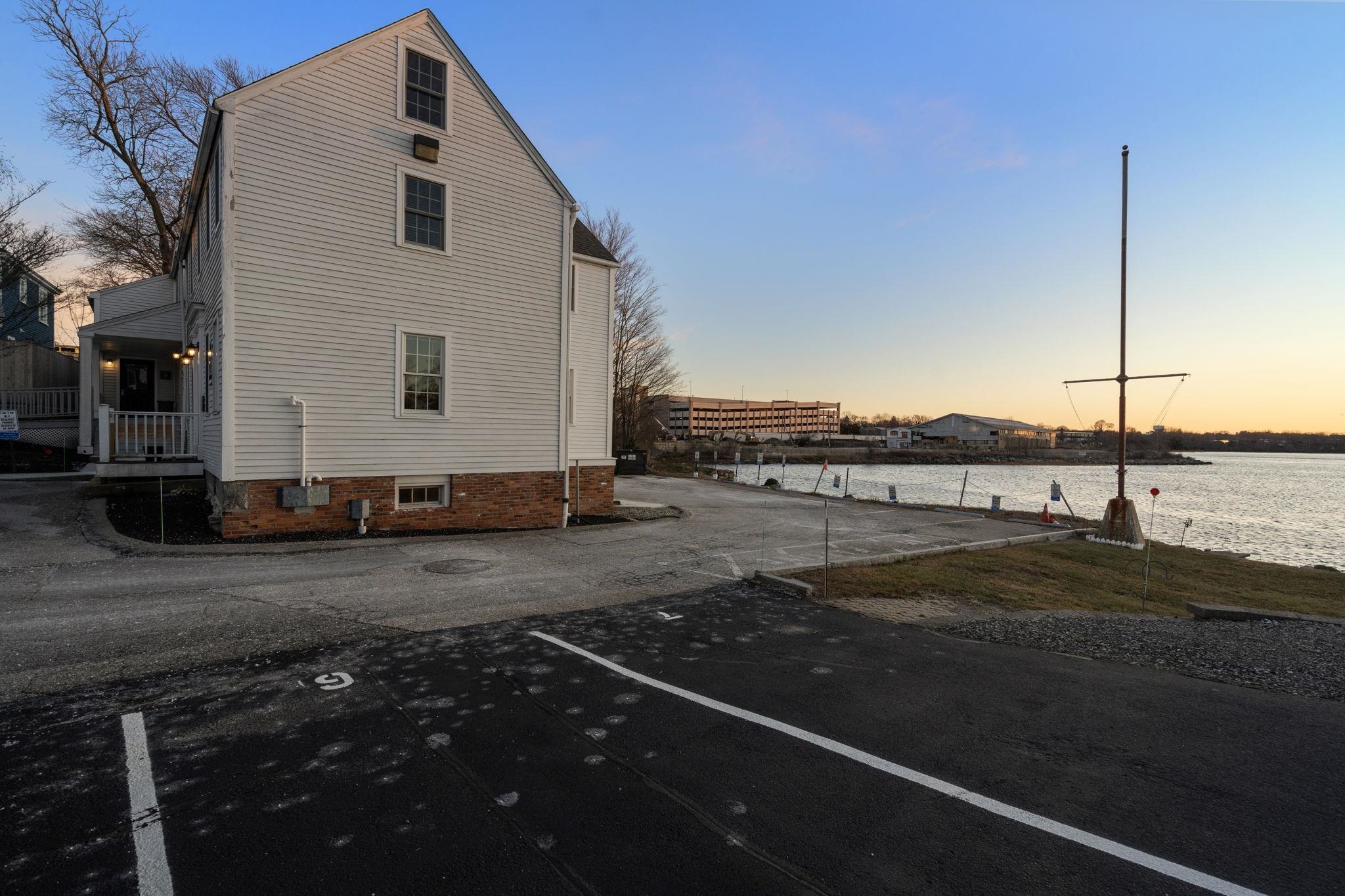 118a Maplewood Avenue Unit A-1 Property Photo 4