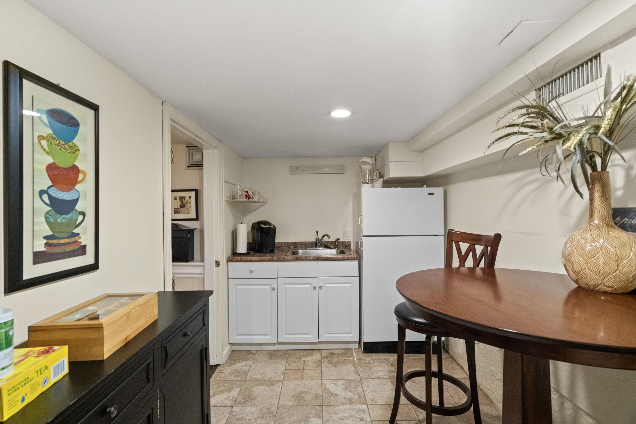118a Maplewood Avenue Unit A-1 Property Photo 22