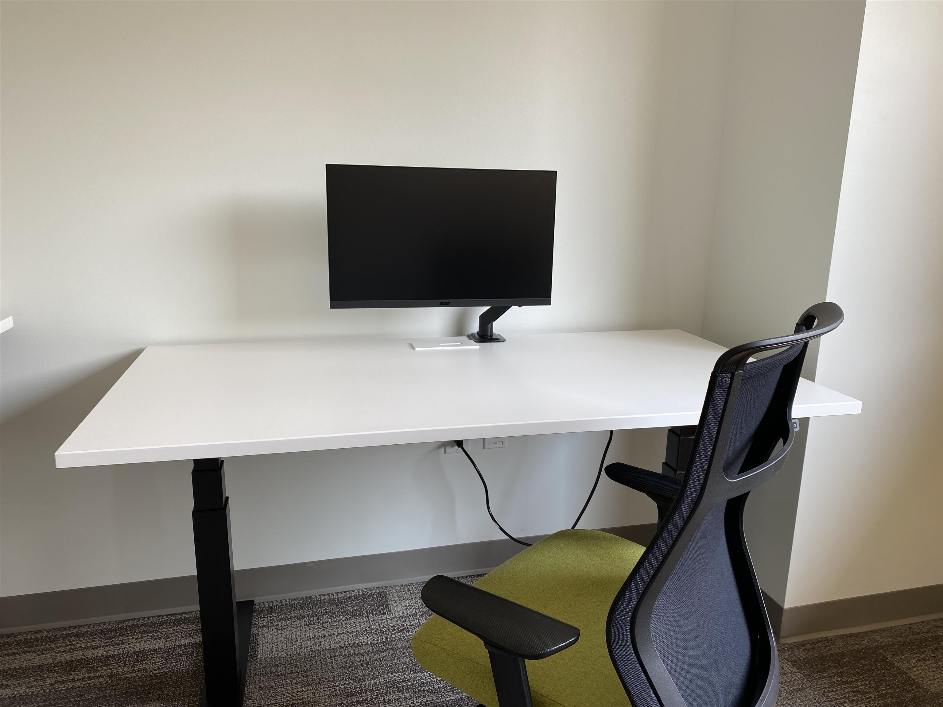 409 Elm Street Dedicated Desk - Suite 2 Property Photo 8