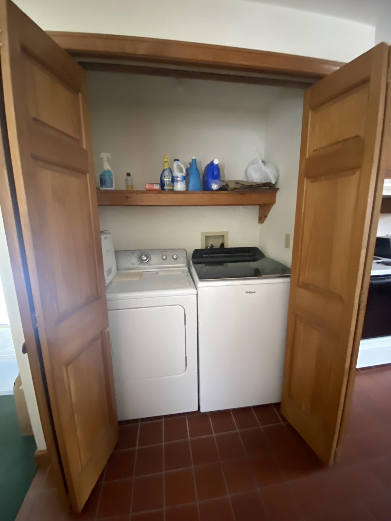 24 Antler Loop Property Photo 16