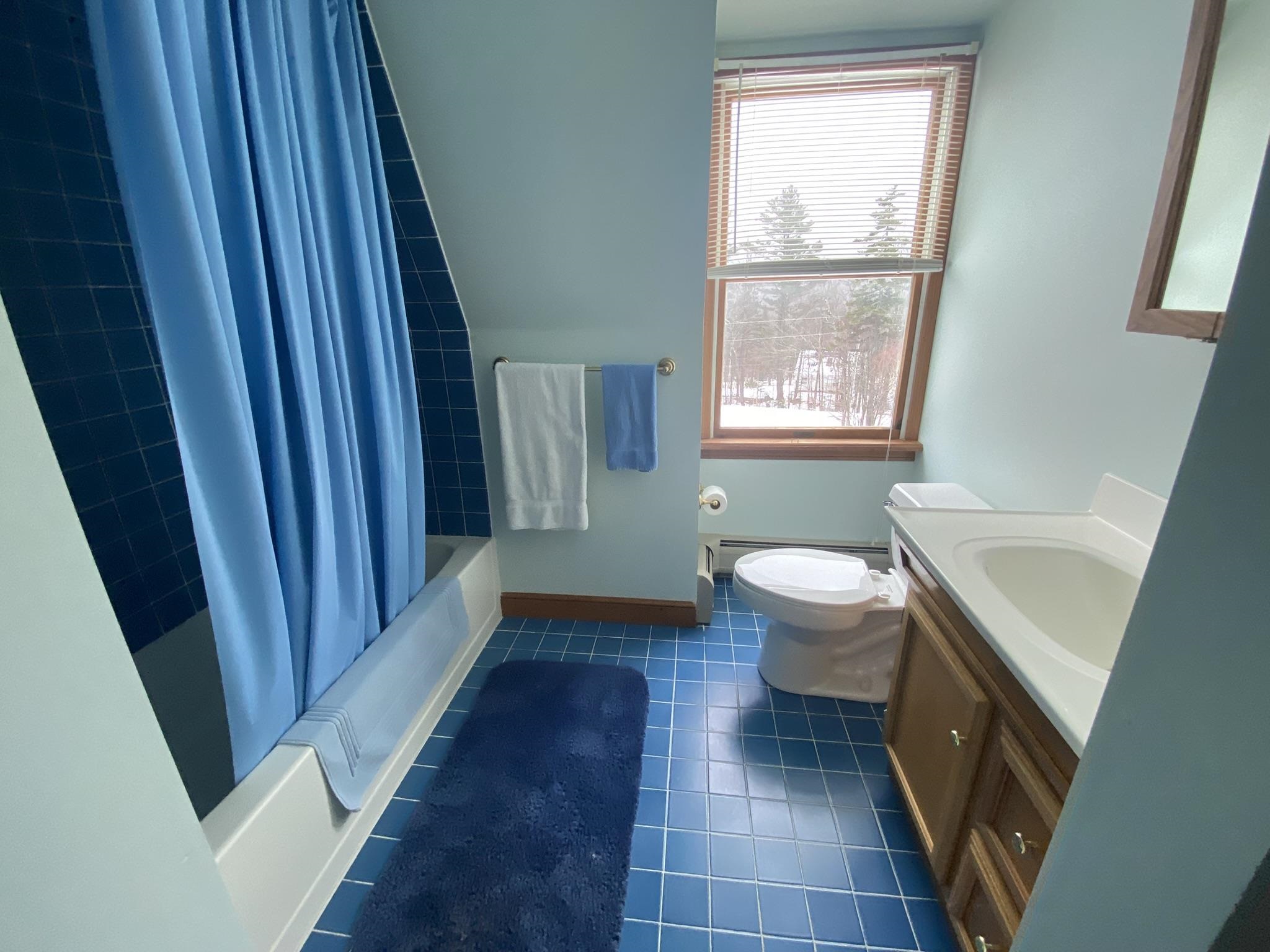 24 Antler Loop Property Photo 35