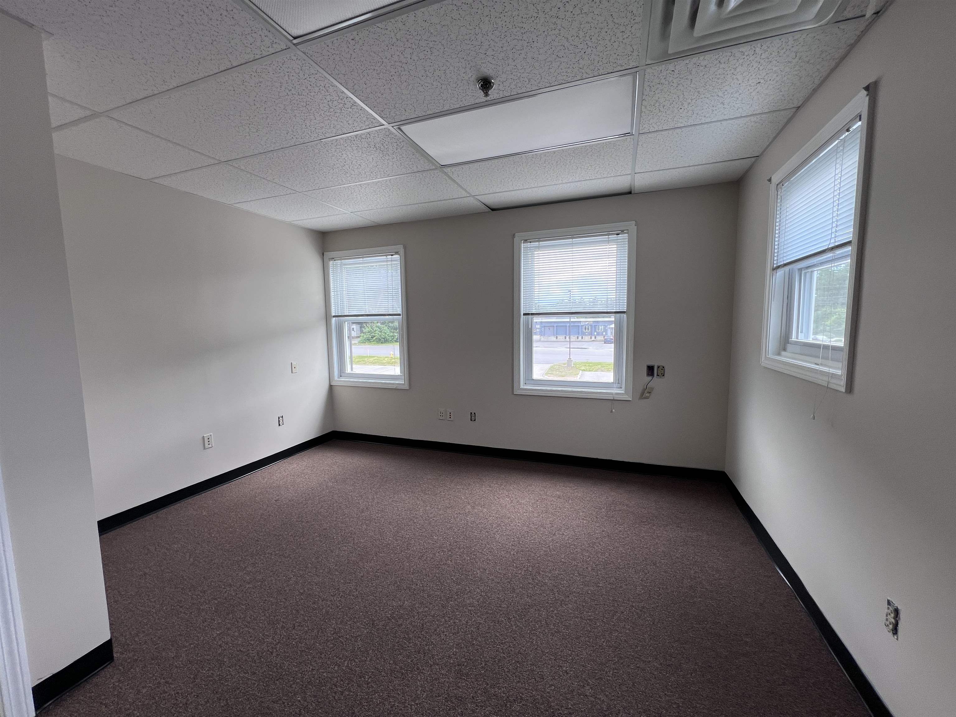137 Epping Road Property Photo 9