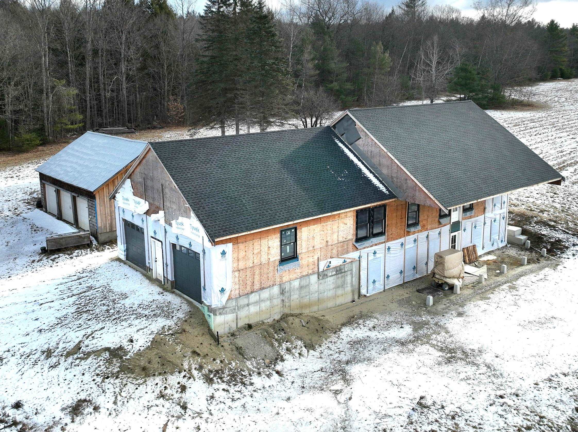 289 Maple Street Property Photo