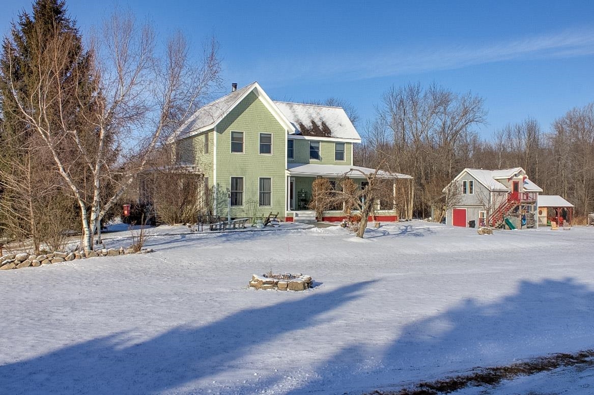 3671 Lakeview Drive Property Photo
