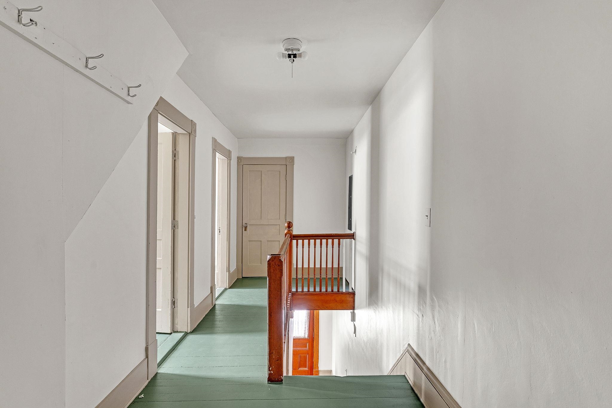 32 Jefferson Street Property Photo 18