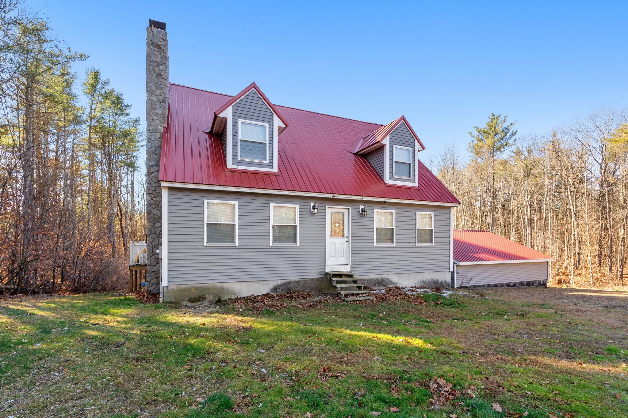 68 W Hill Road Property Photo