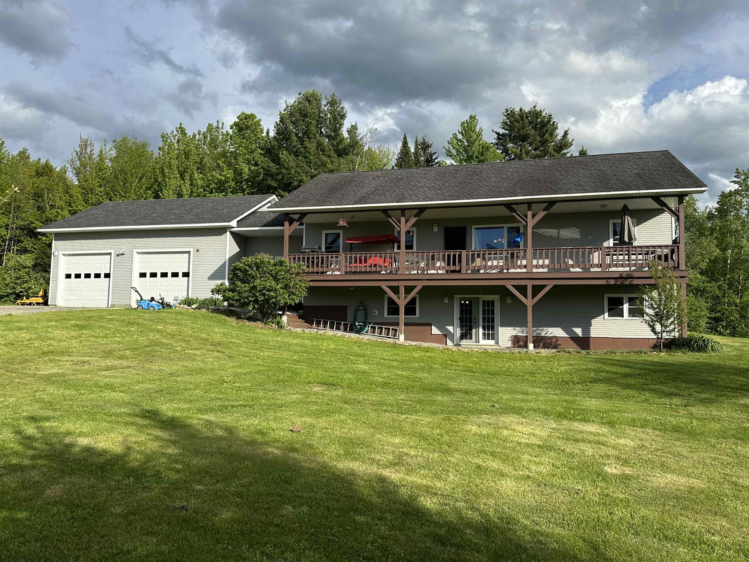 2644 Vt 58e Property Photo 1