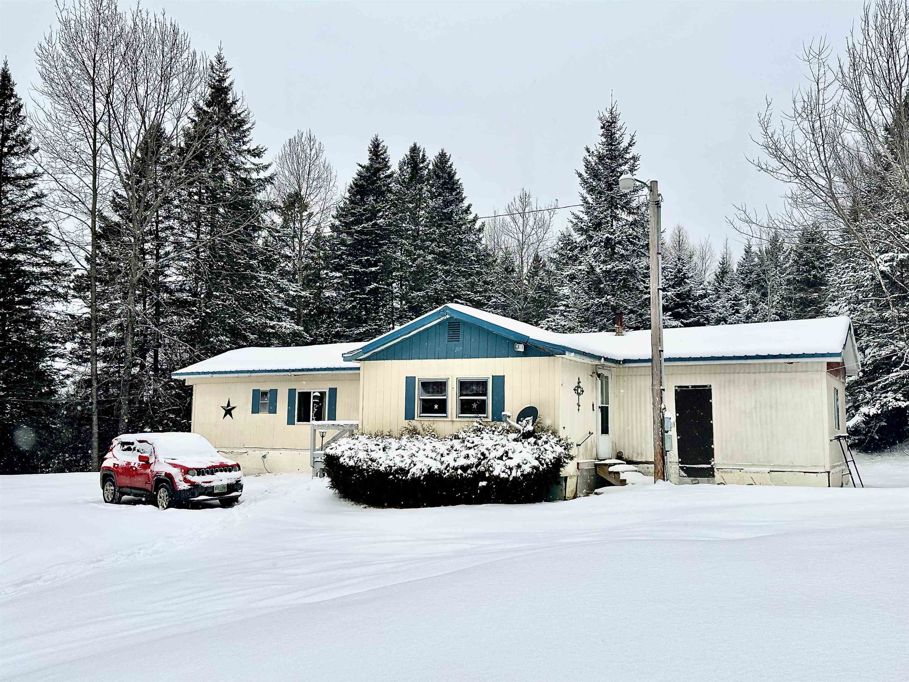 23 East Colebrook Road Property Photo