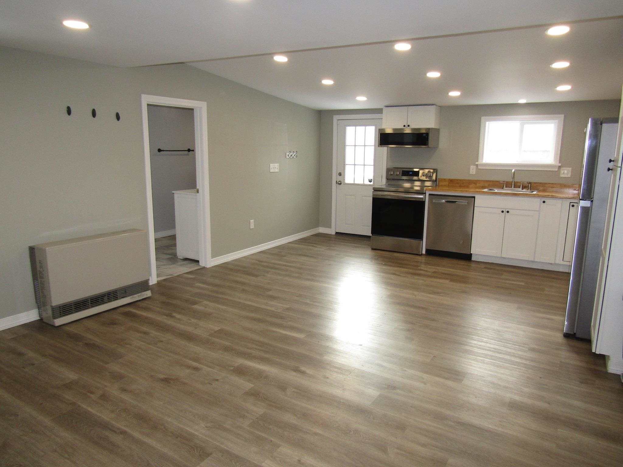 278 Lake Street Property Photo