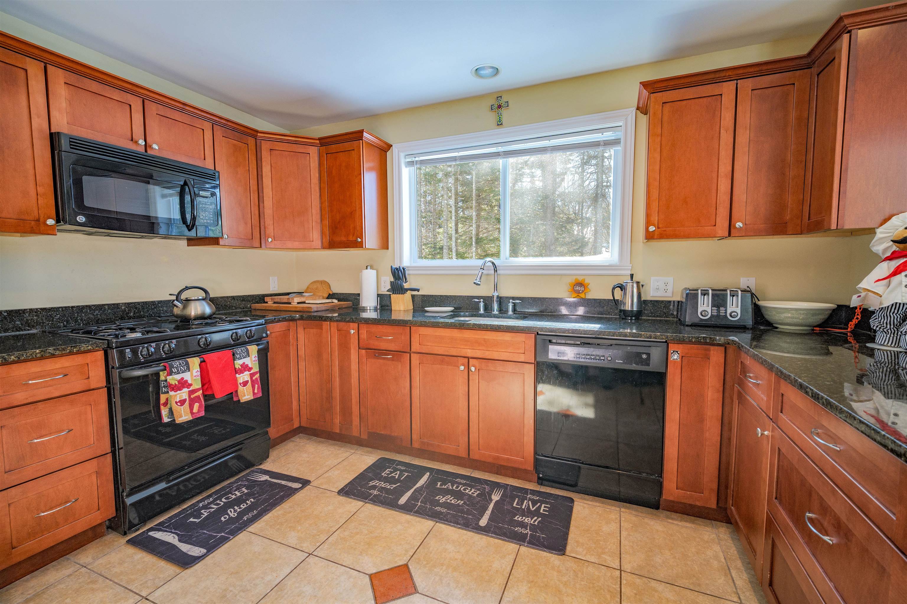 23 Joans Ridge Property Photo 13