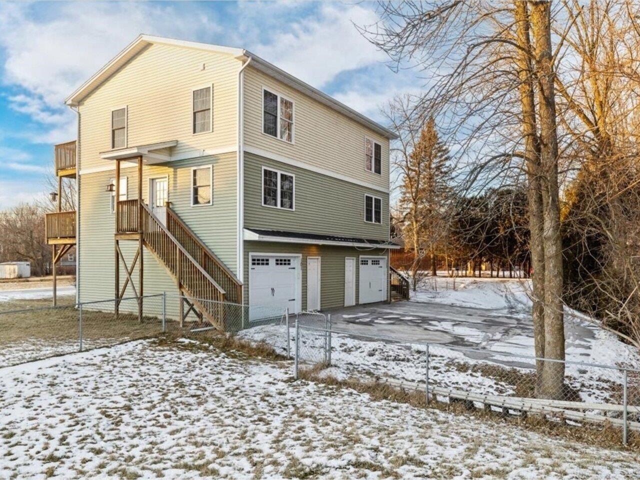 437 Lapan Road Property Photo