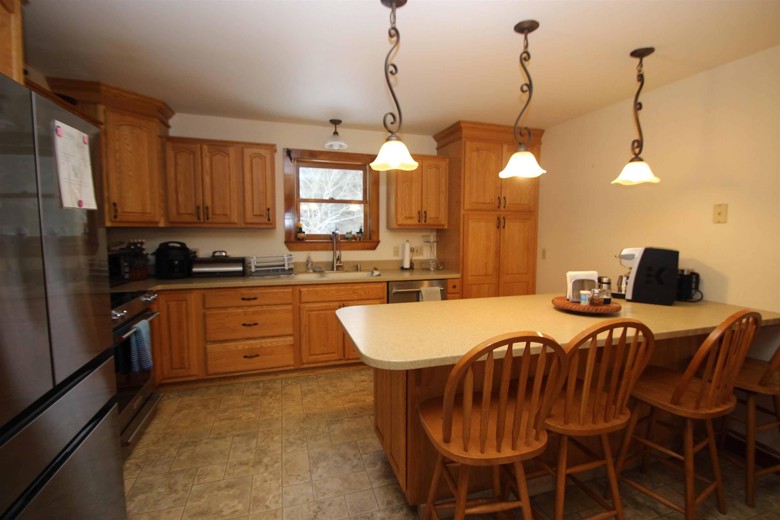 1585 Country Club Road Property Photo 3