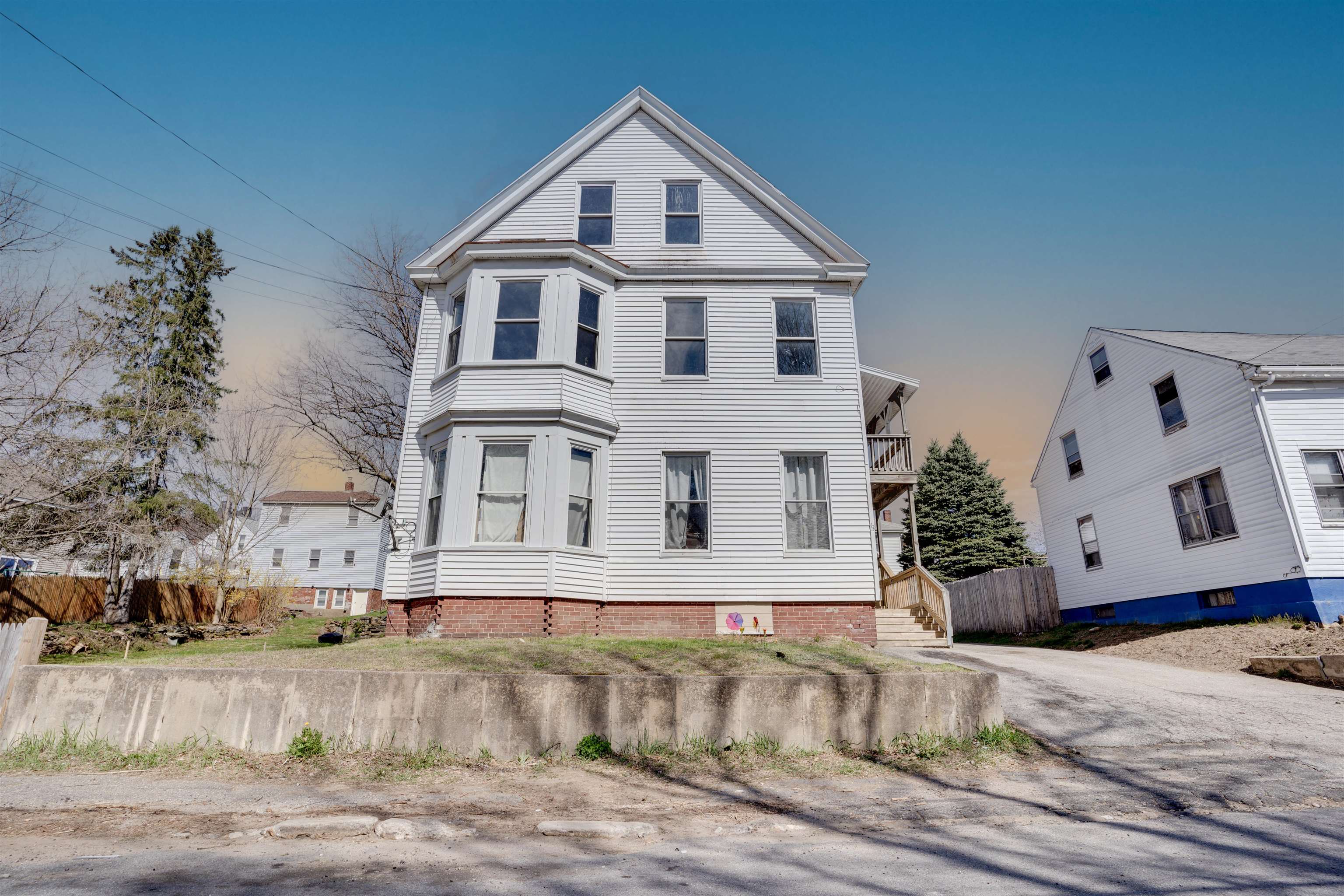 13 Water Street Property Photo