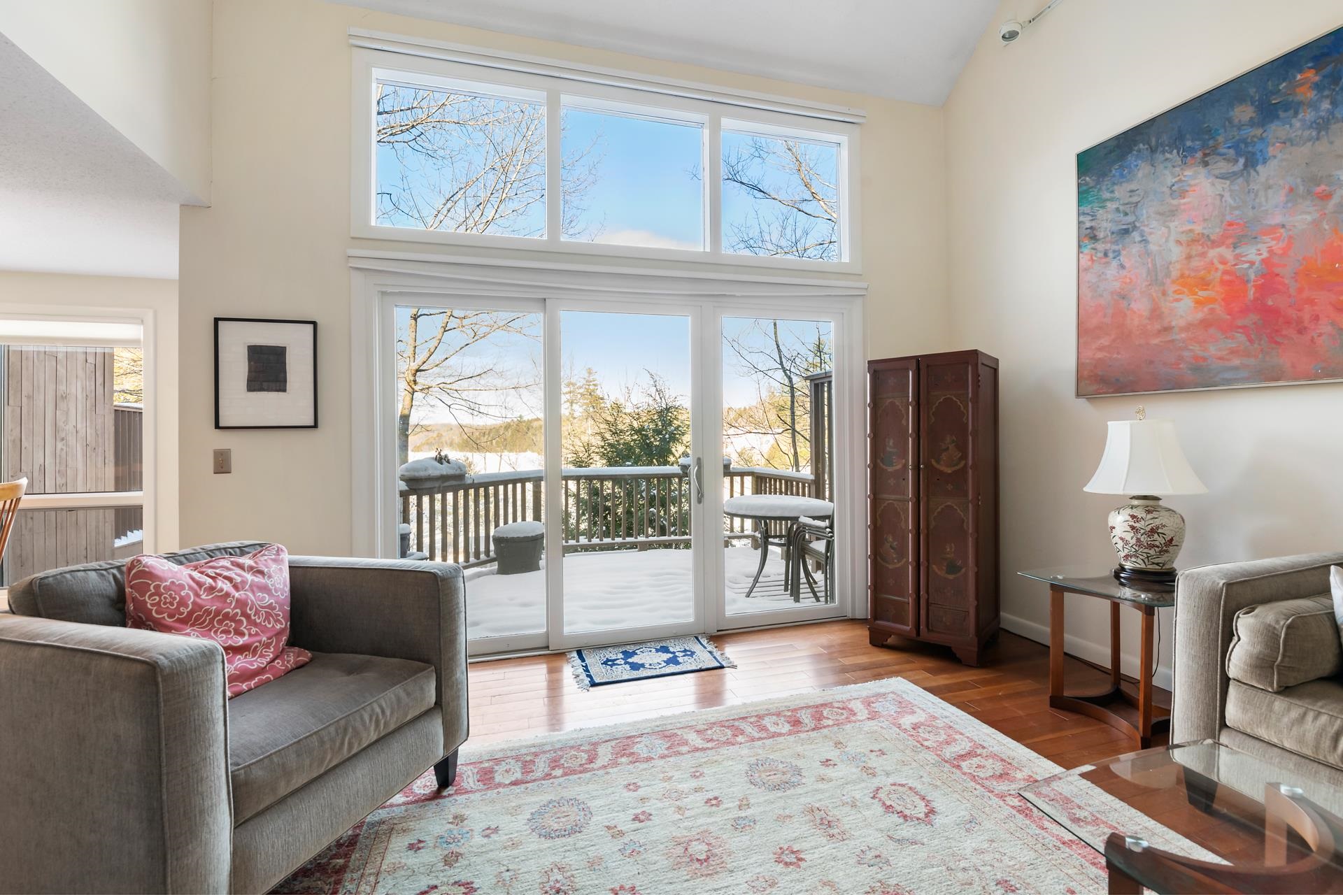 6 Lakeview Place Property Photo