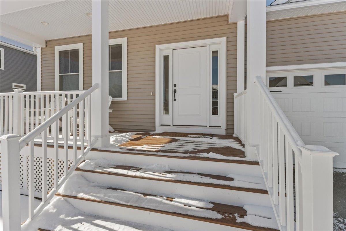 75 Medalist Drive Property Photo 2