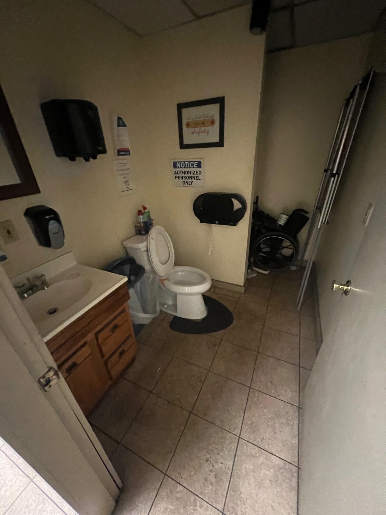1146 Whittier Highway Property Photo 30