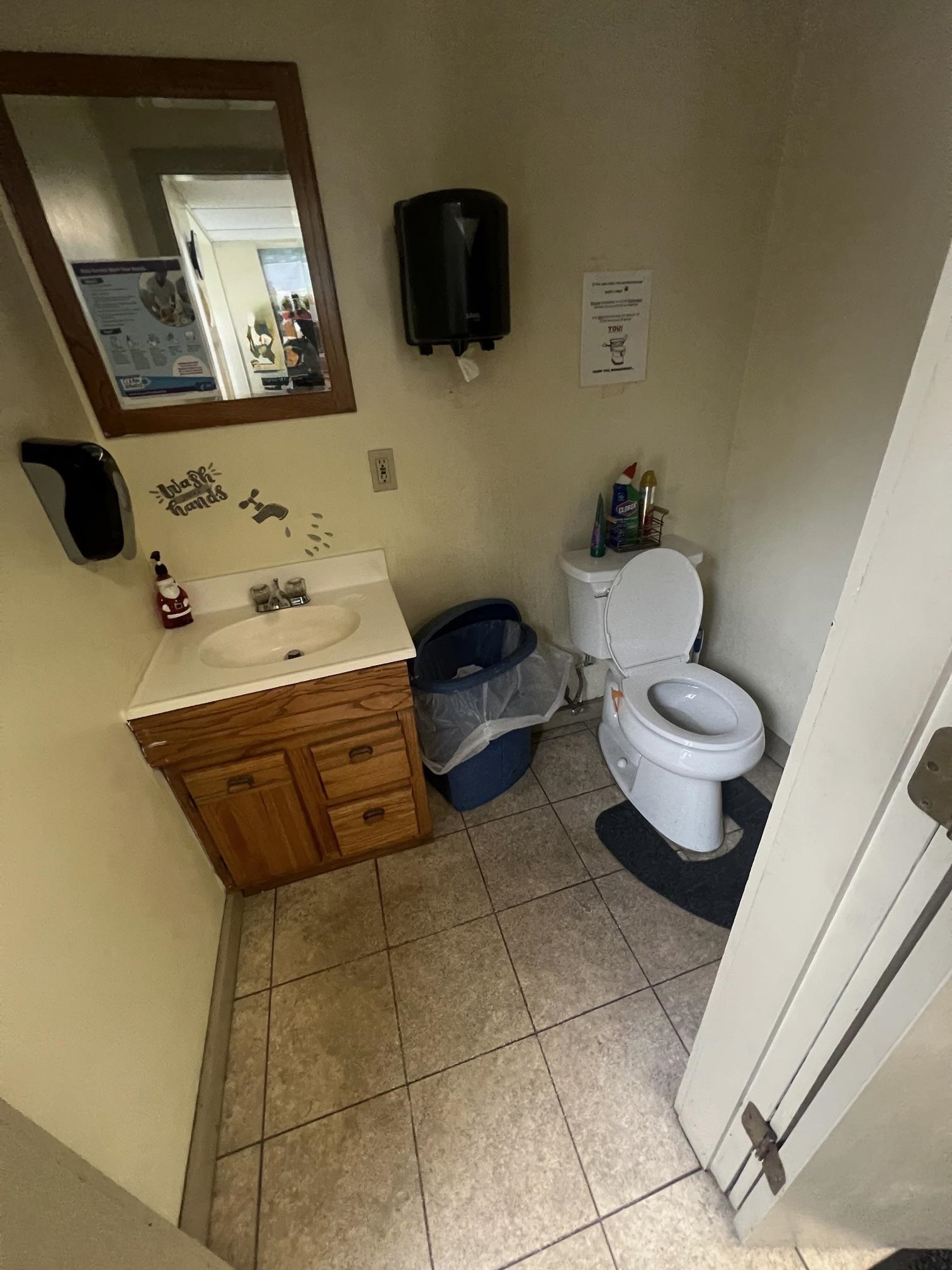 1146 Whittier Highway Property Photo 32