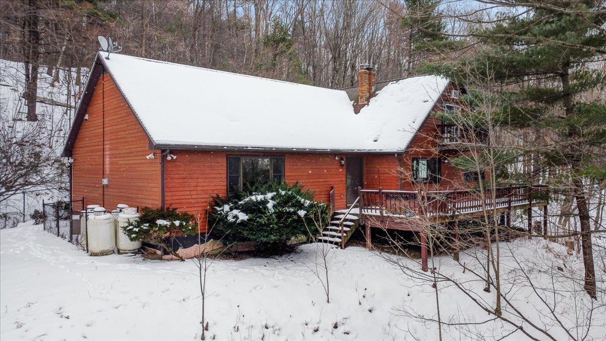 583 Sand Road Property Photo 17