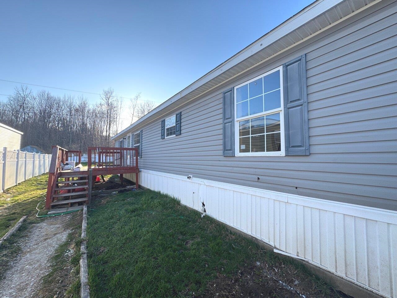 2195 North Road Property Photo 2
