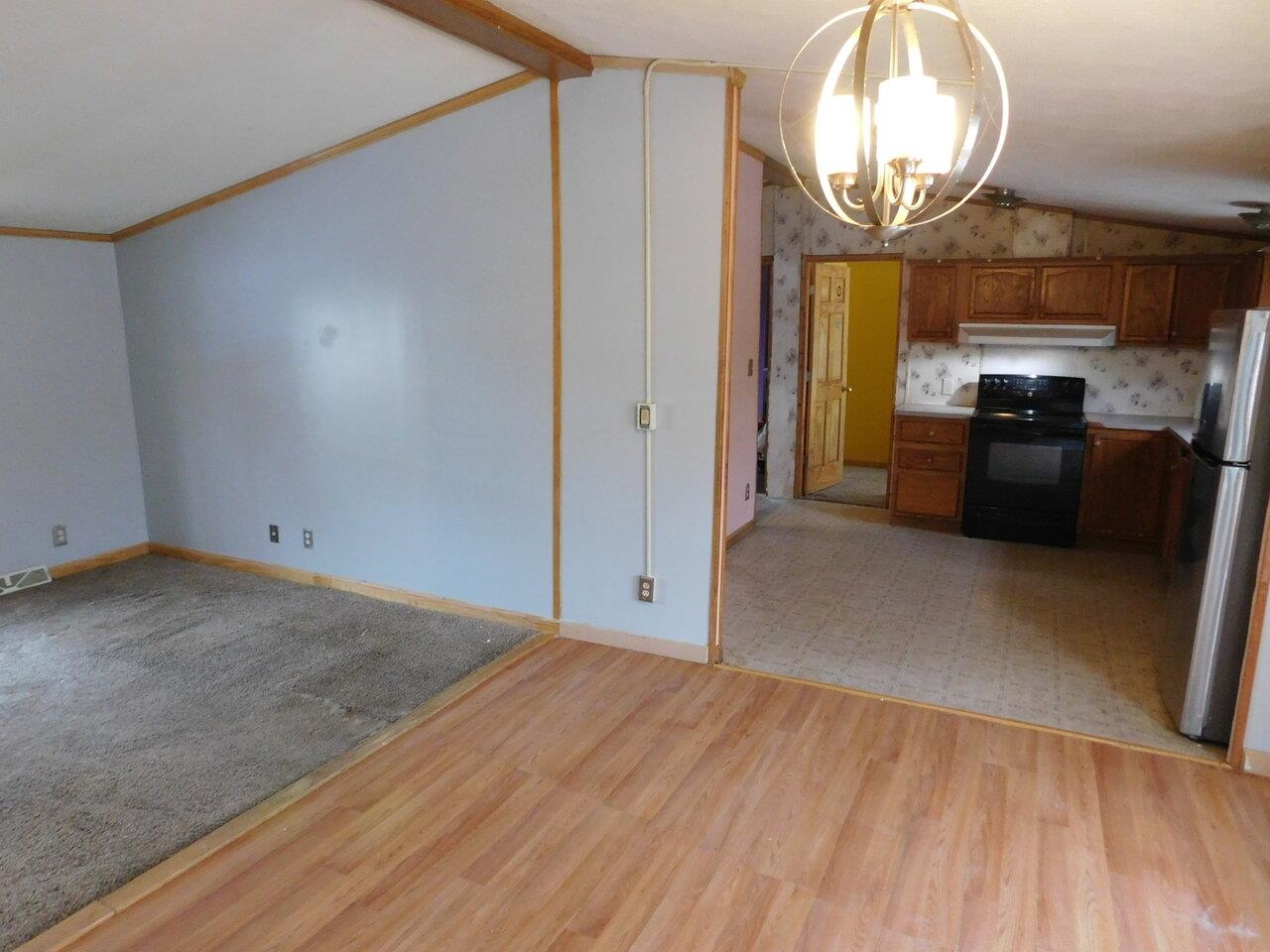 2195 North Road Property Photo 11