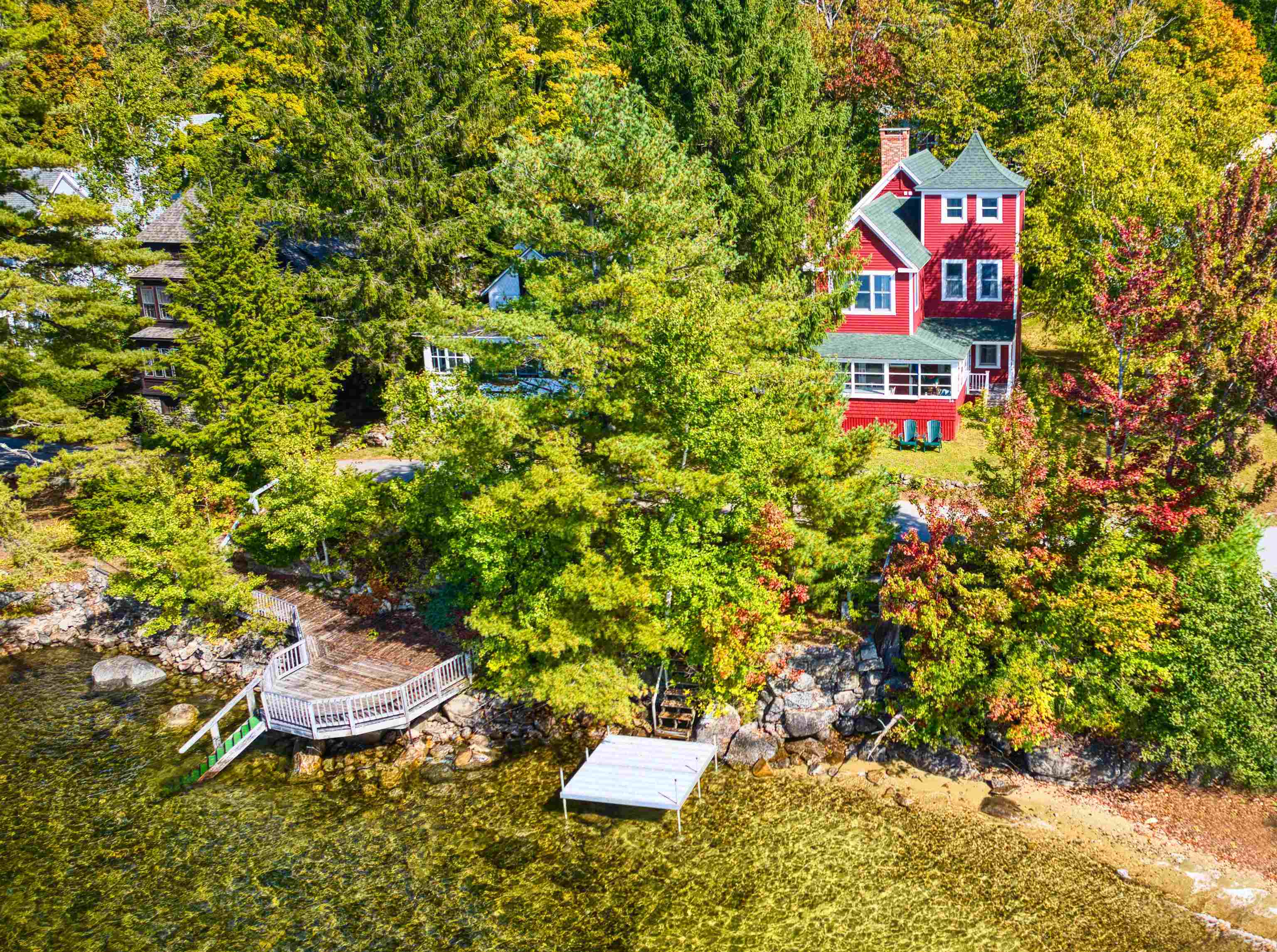 24 Lake Avenue Property Photo