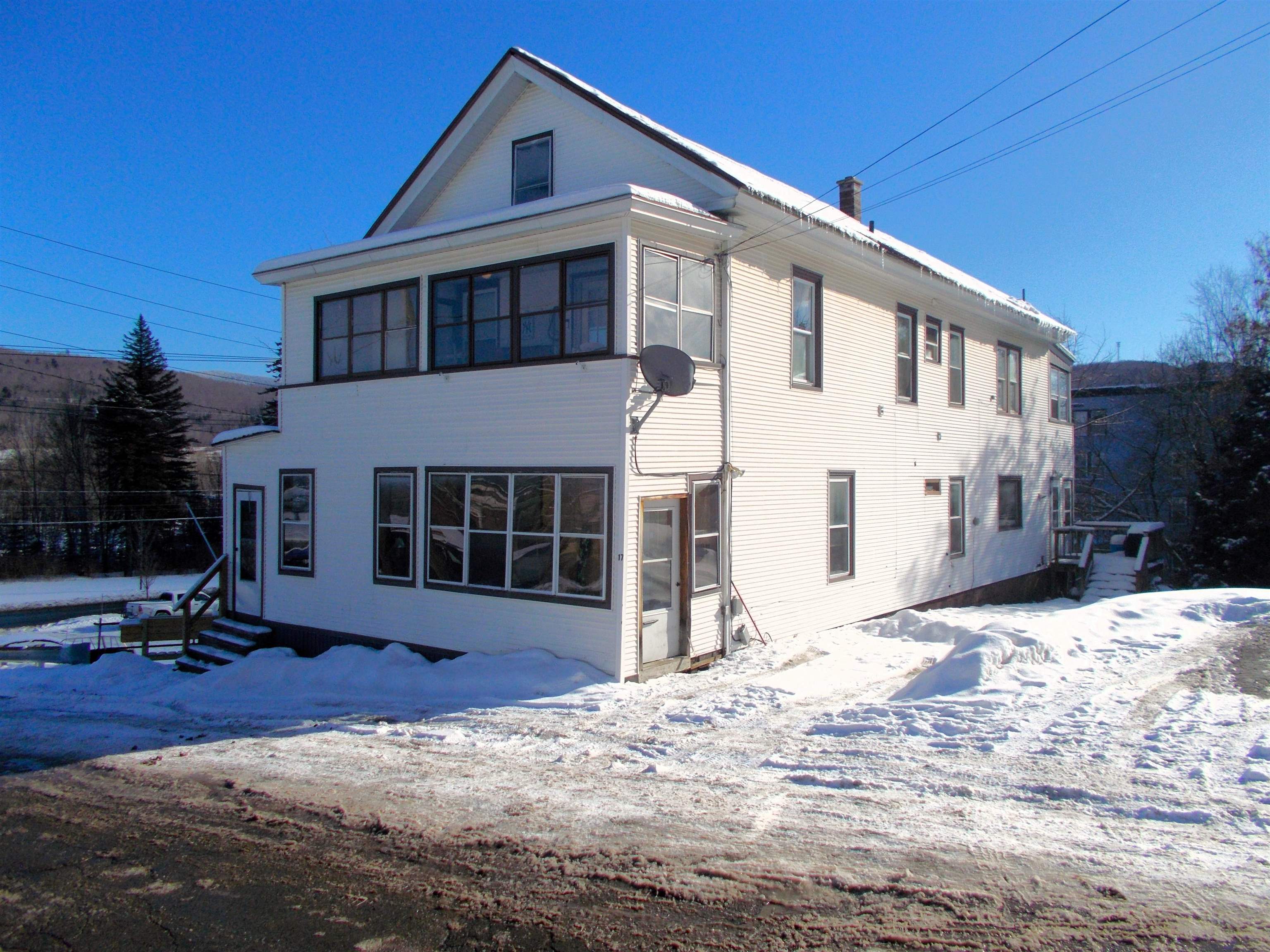 17 Hemlock Lane Property Photo
