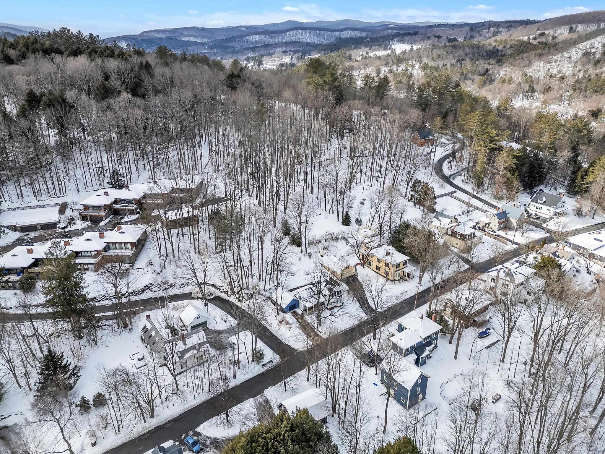 25 Linden Hill Street Property Photo 5