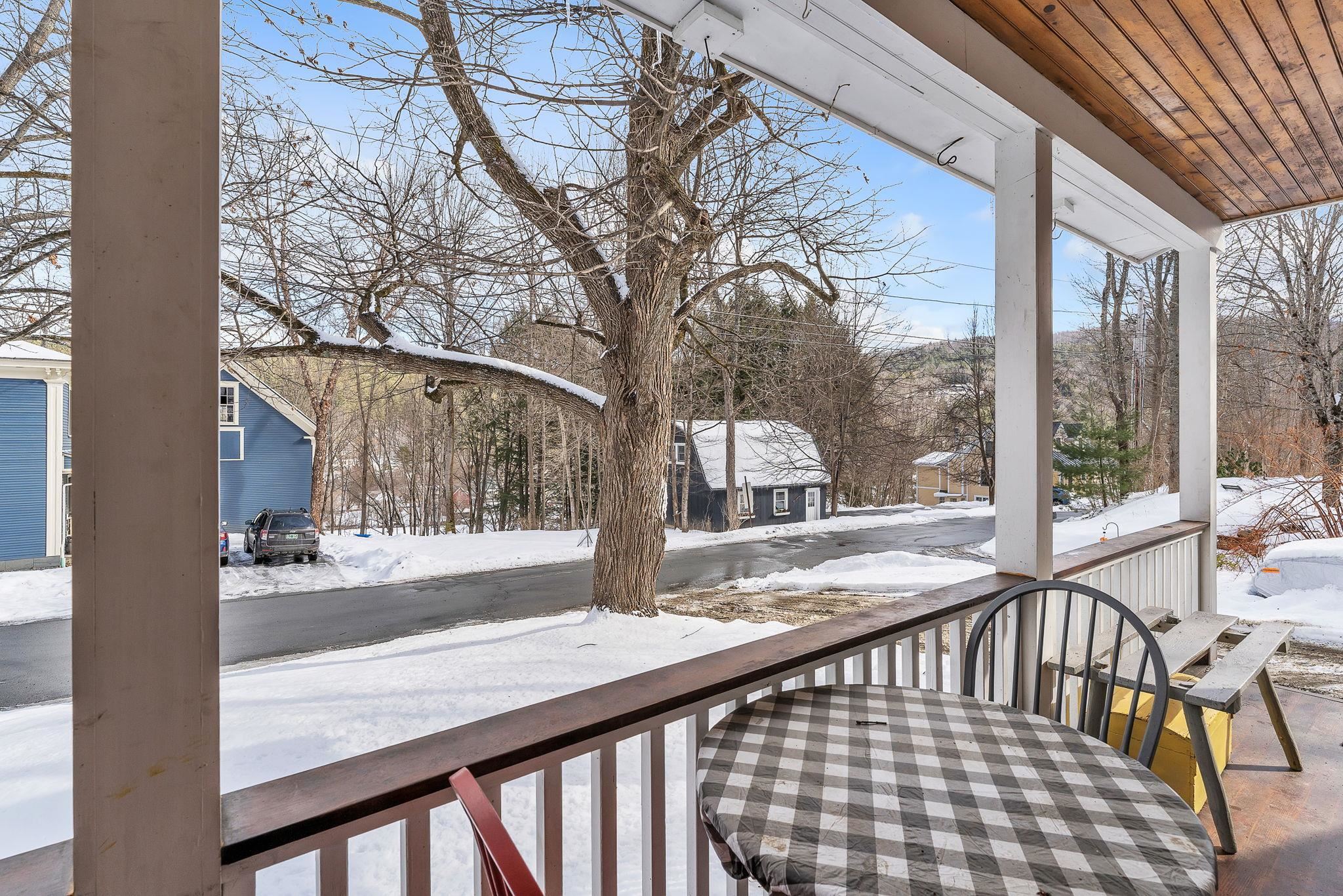 25 Linden Hill Street Property Photo 7