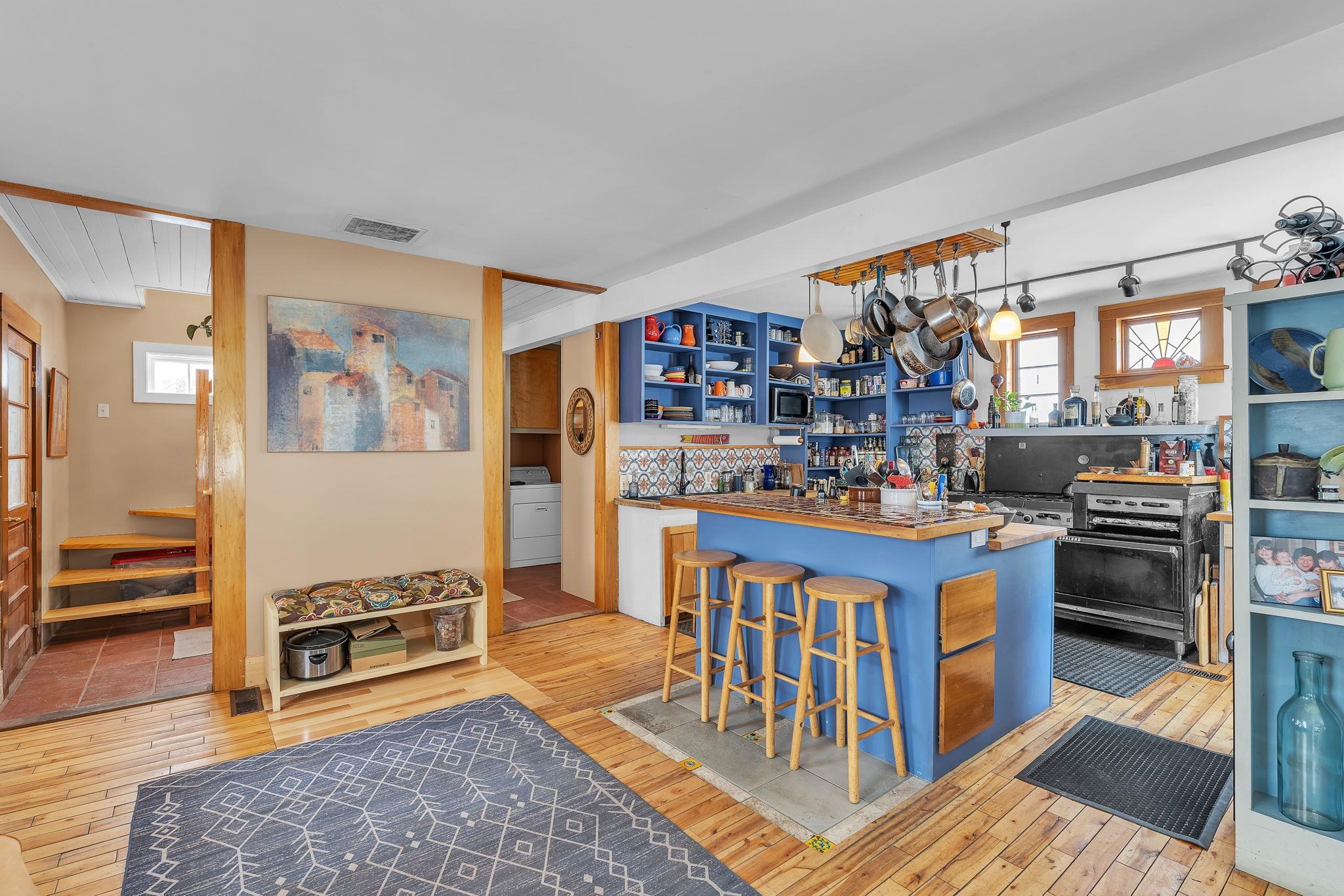 25 Linden Hill Street Property Photo 15