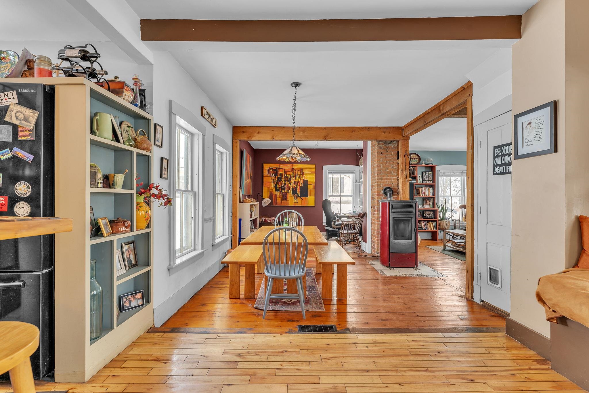 25 Linden Hill Street Property Photo 22