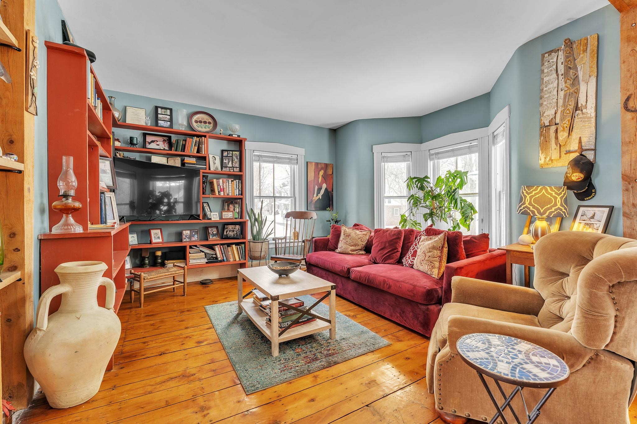 25 Linden Hill Street Property Photo 28