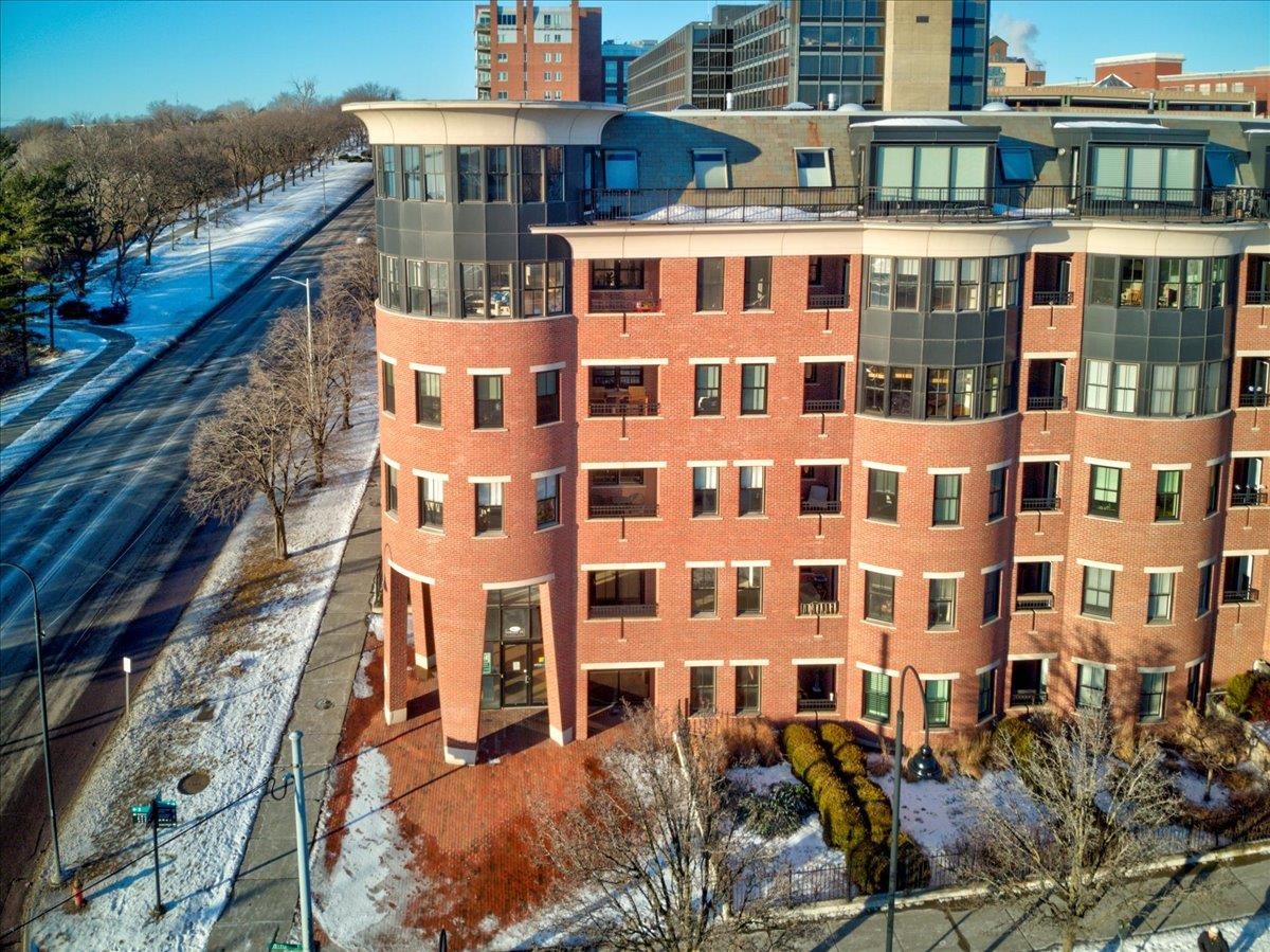 40 College Street 203a Property Photo