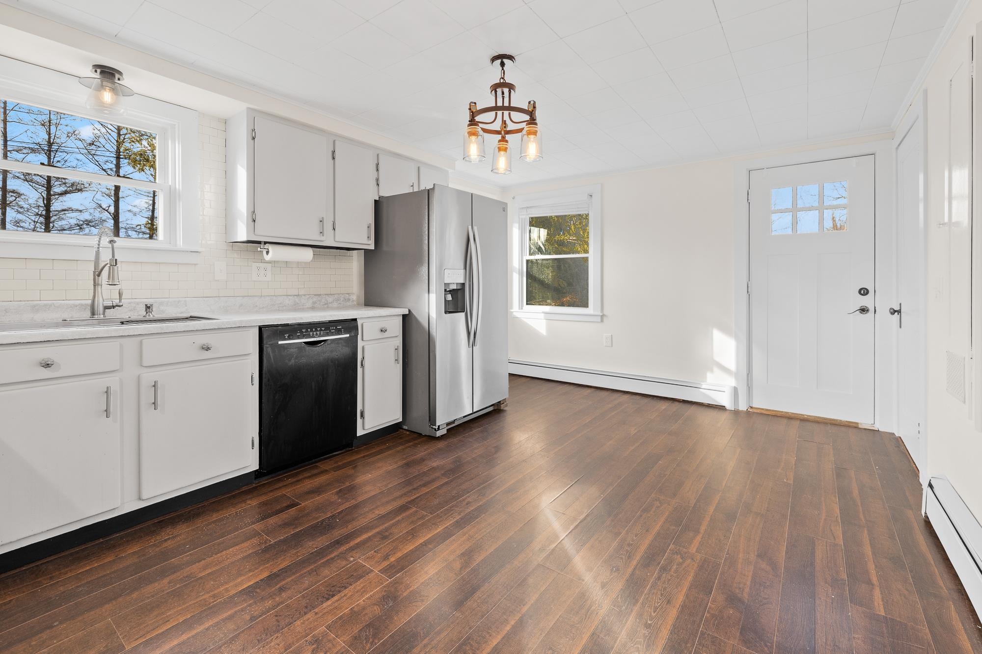 263 Elm Street Property Photo 3