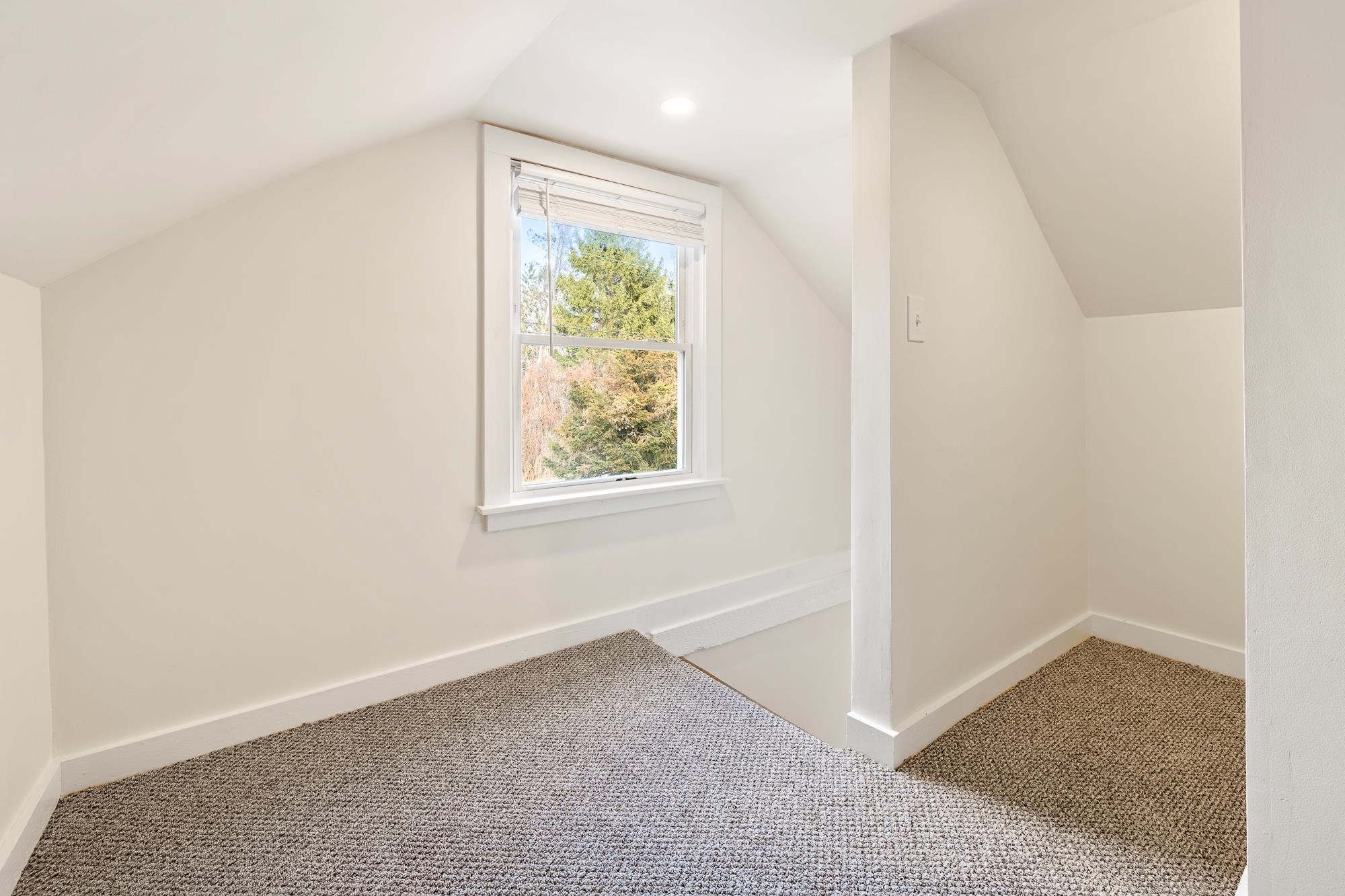 263 Elm Street Property Photo 34