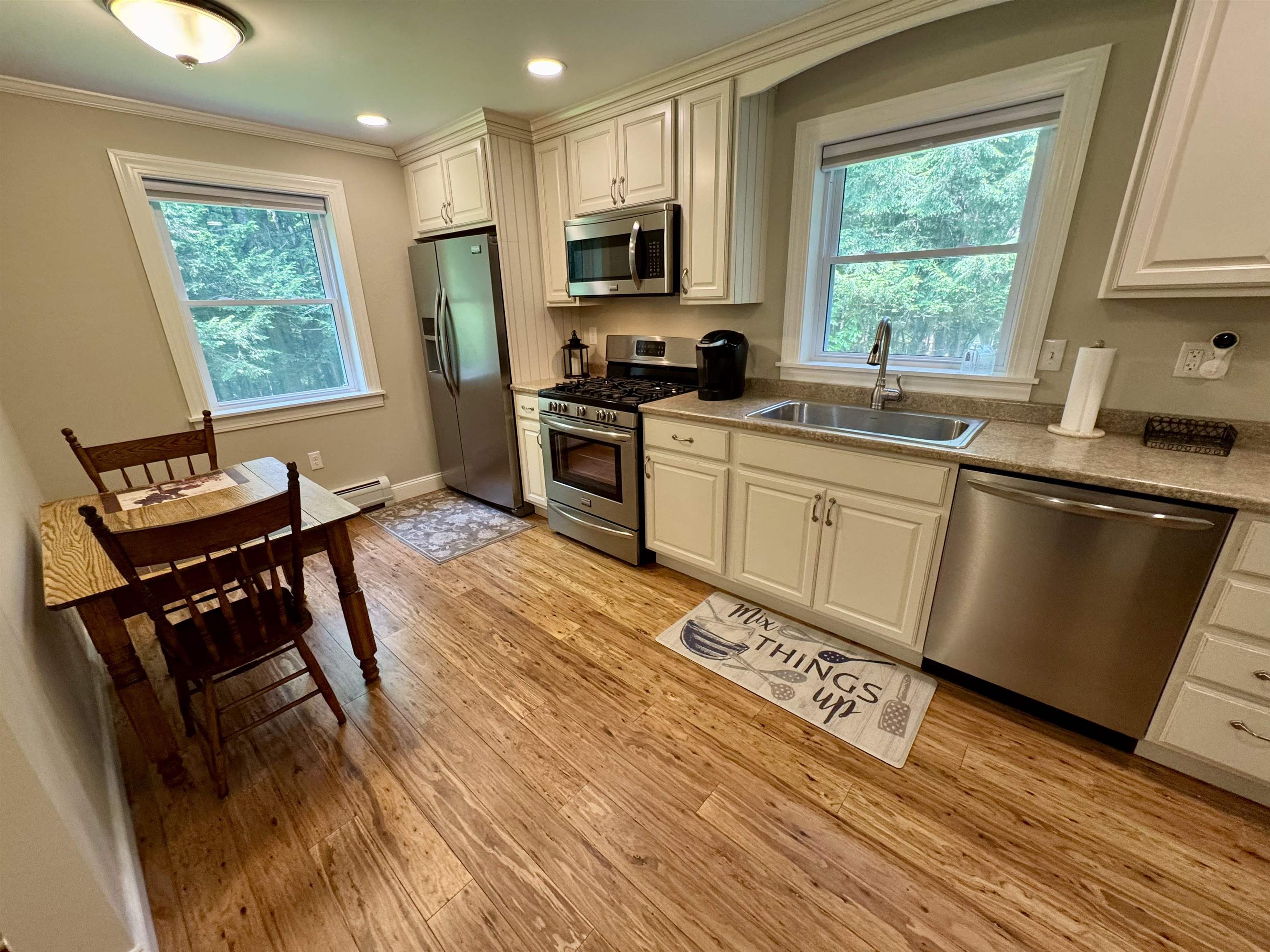384 Stapelfeld Drive Property Photo 12