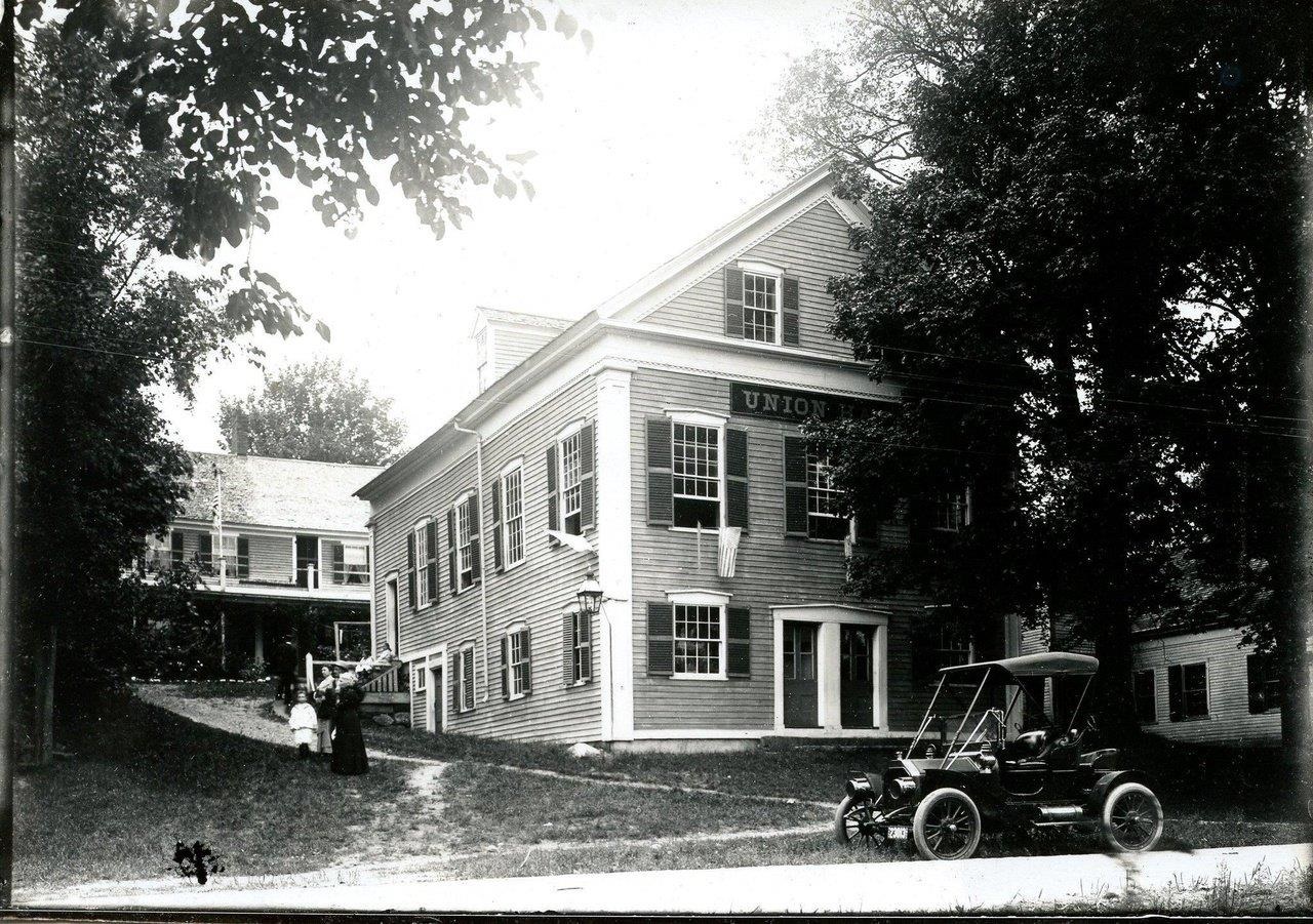 19 Main Street Property Photo