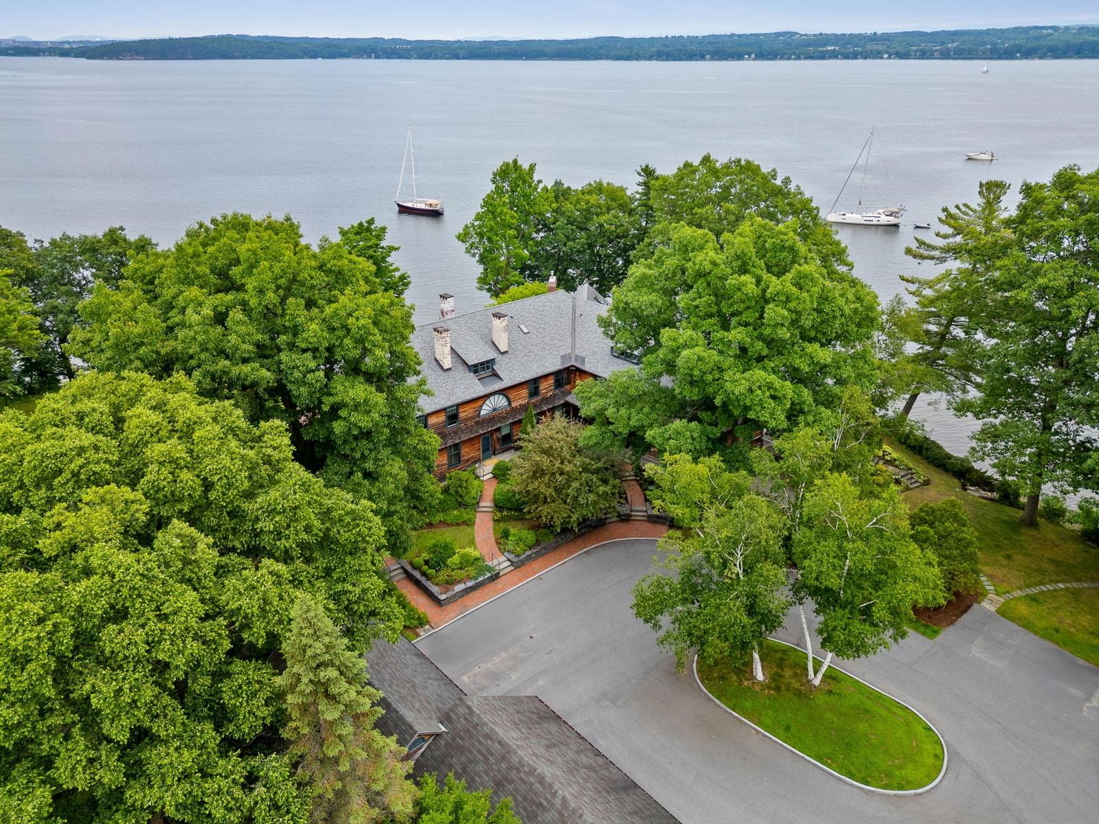 3412 Harbor Road Property Photo 1