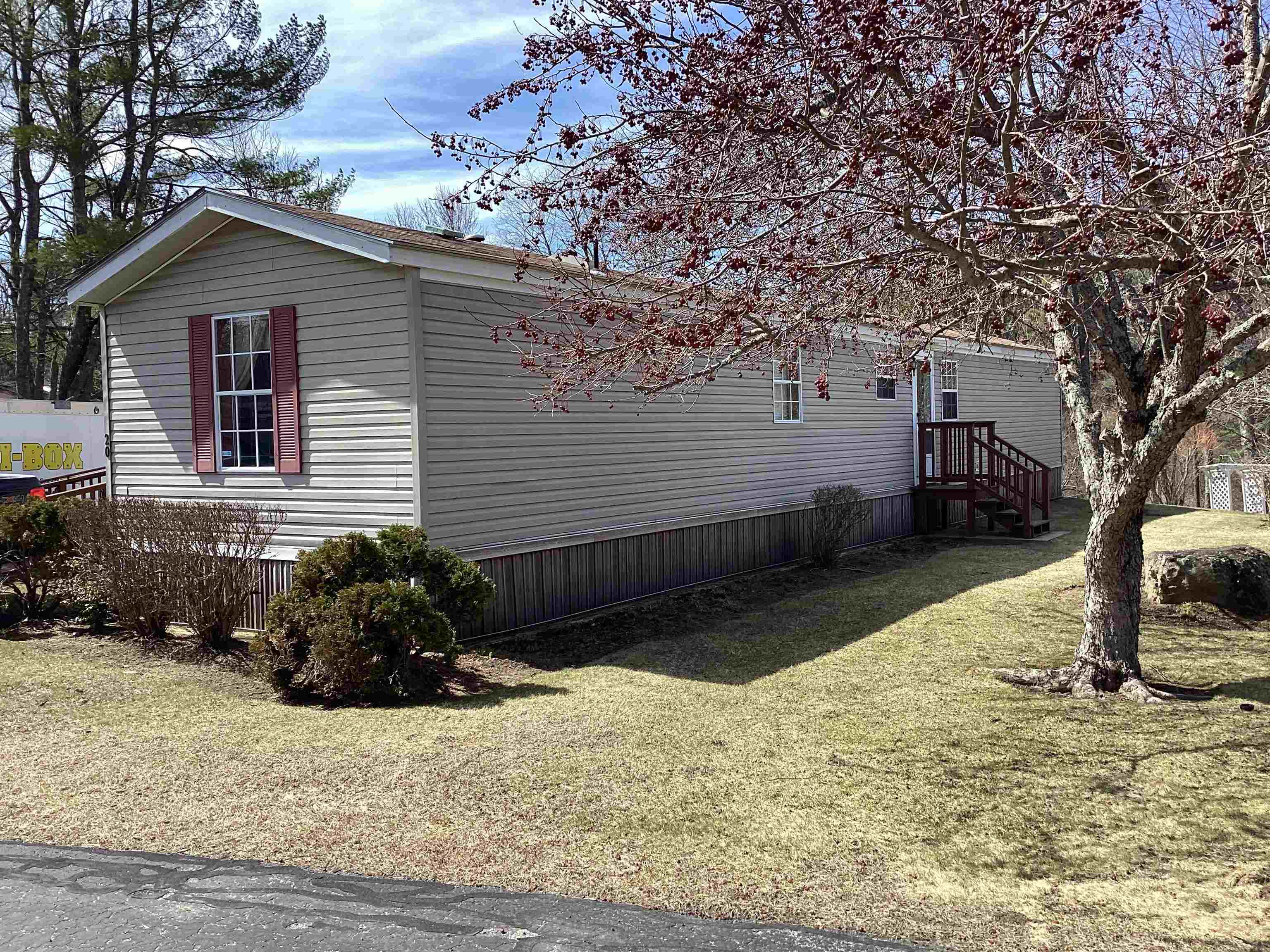 20 Woodland Park Property Photo