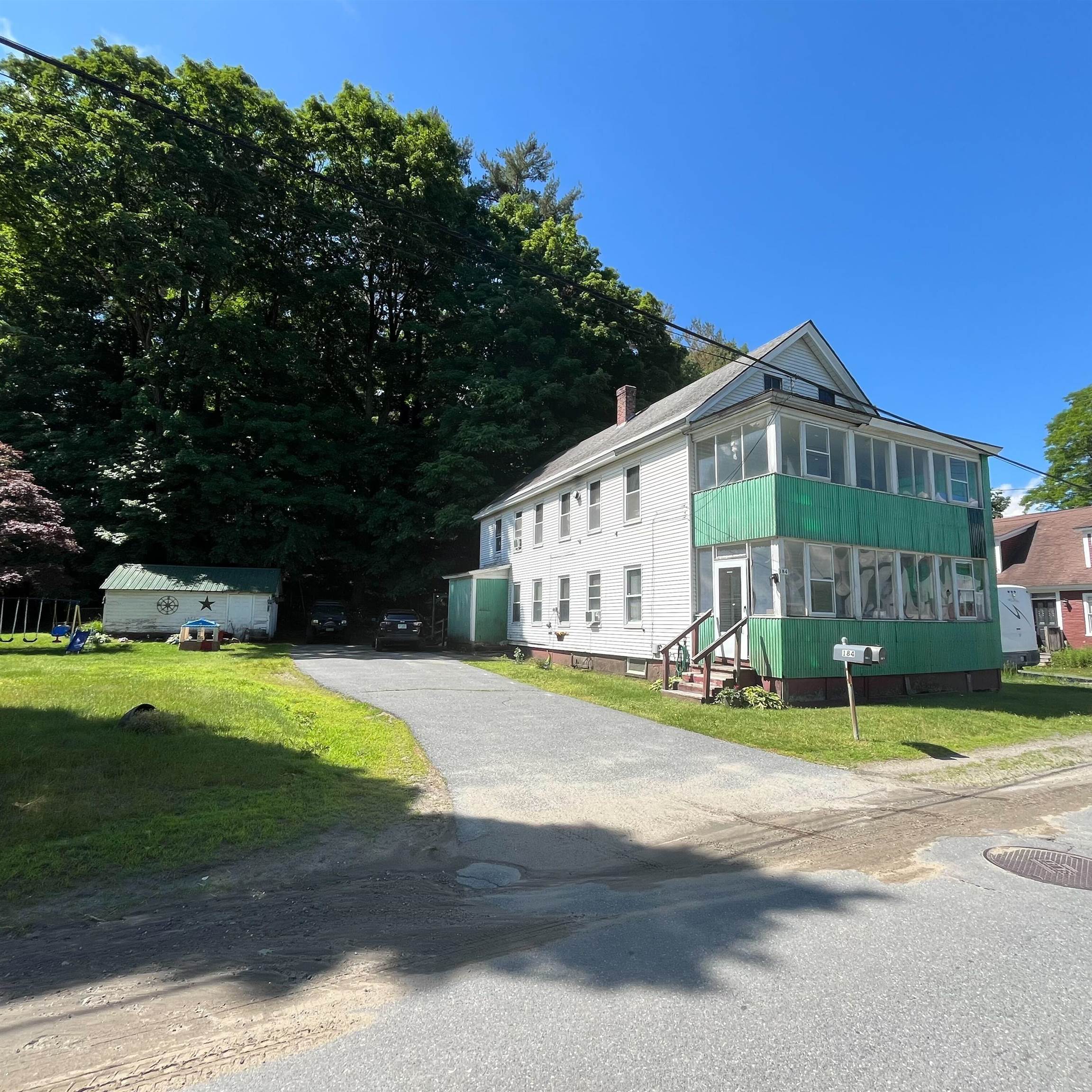 184 Sullivan Street Property Photo