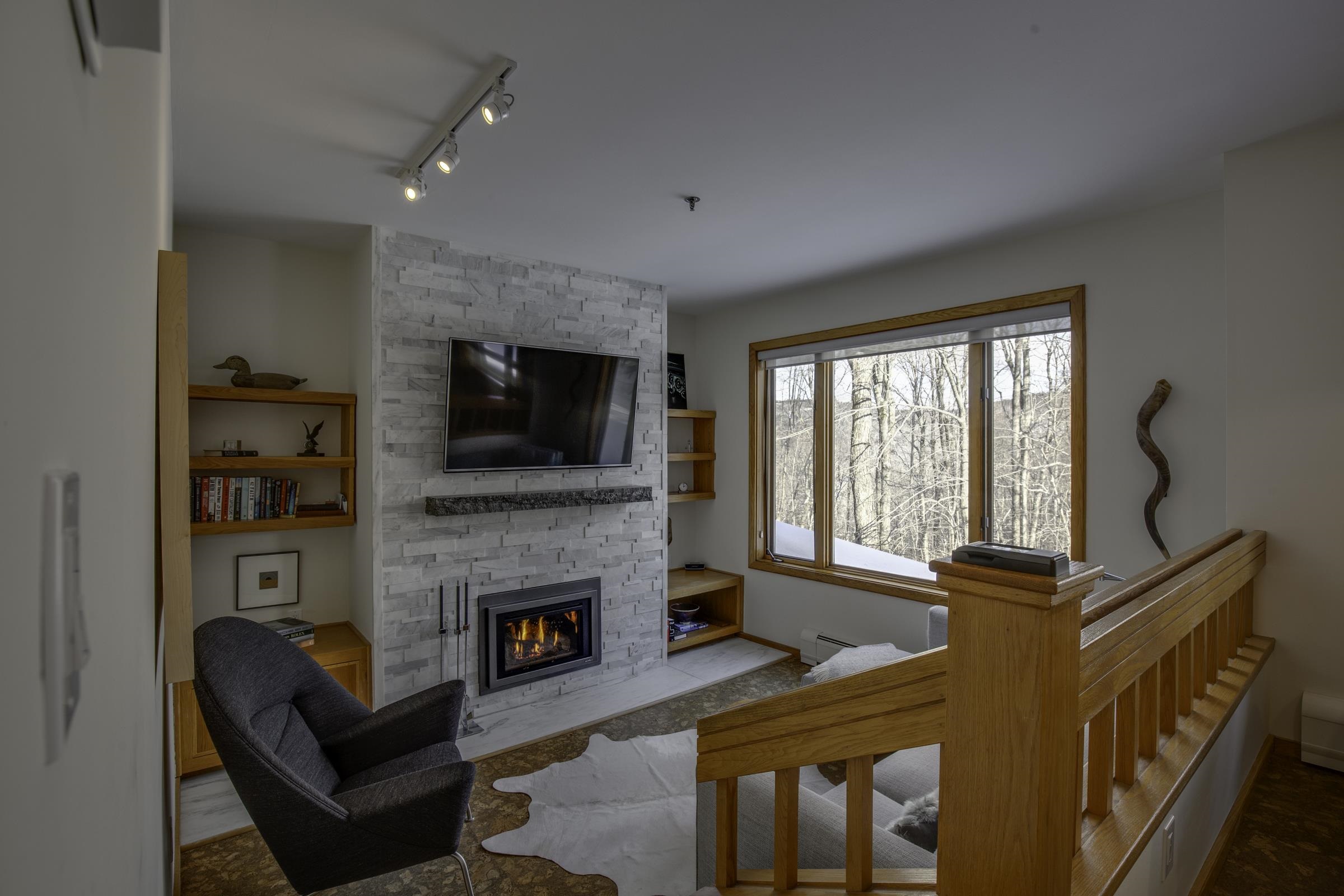182 High Ridge Road I8 Property Photo