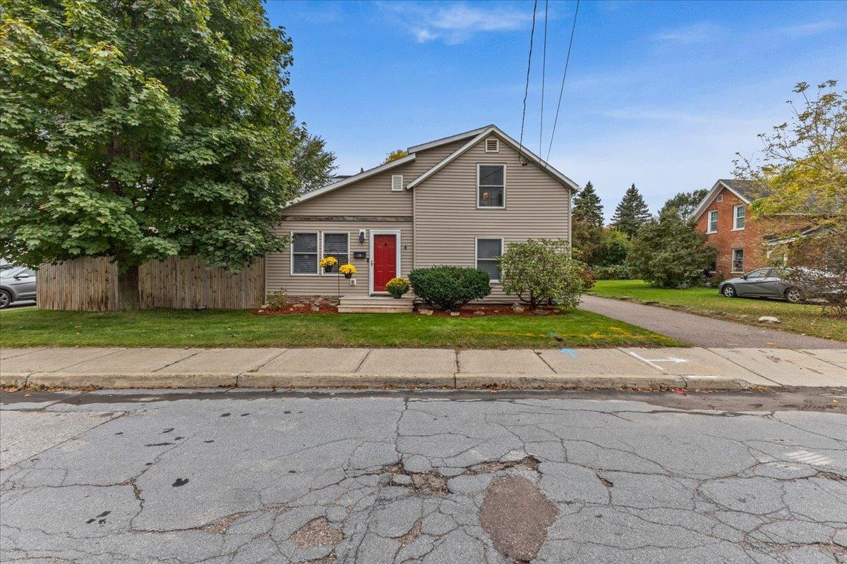 18 Hall Street Property Photo