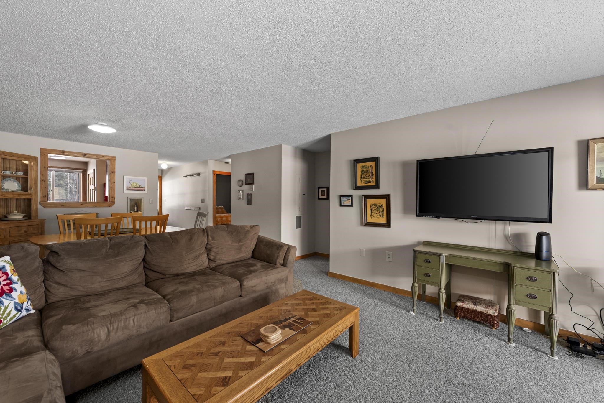 6 Notchview Lane Property Photo 10