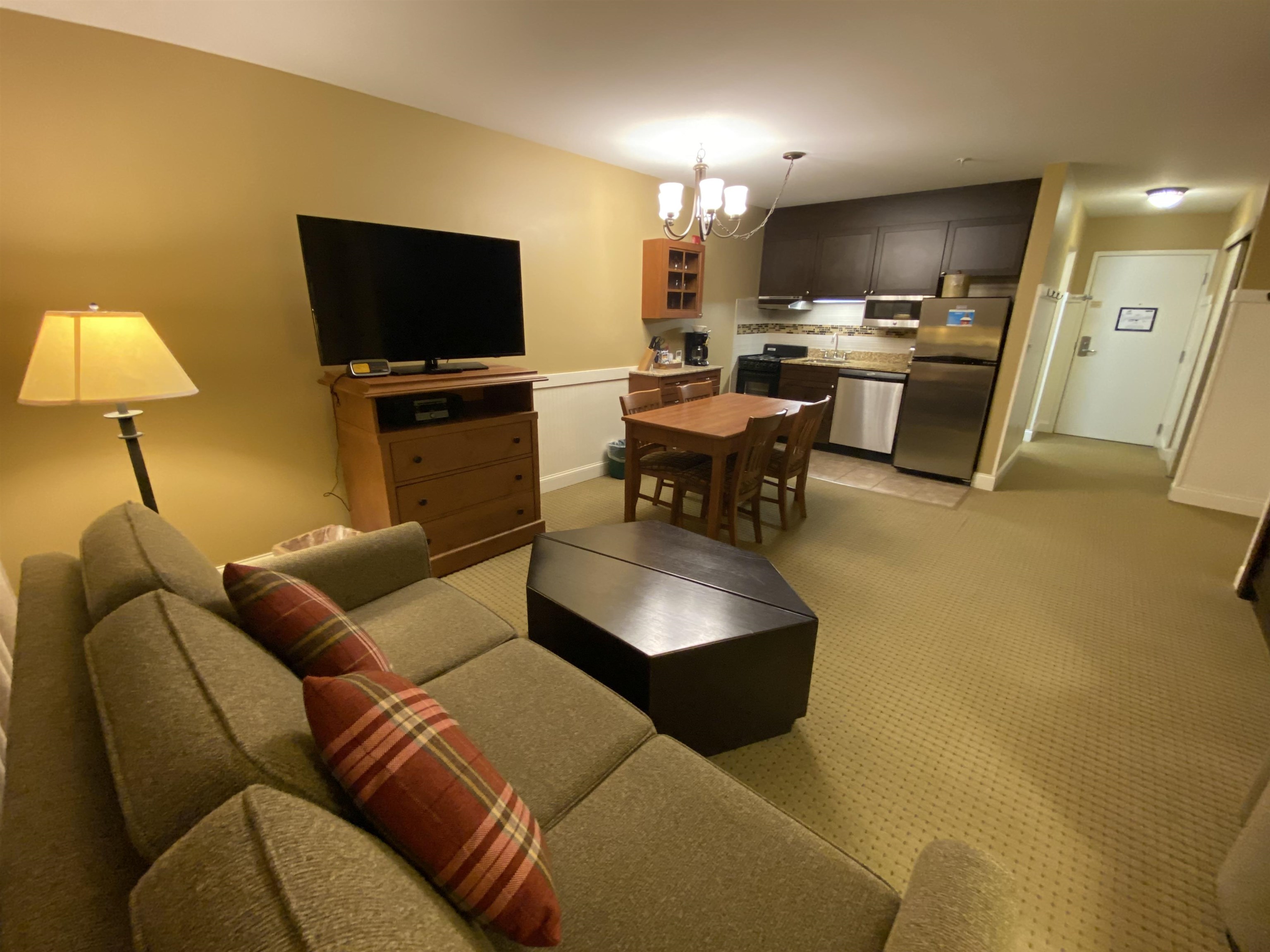 103/05 Qtr.1,89 Grand Summit Way Property Photo 7