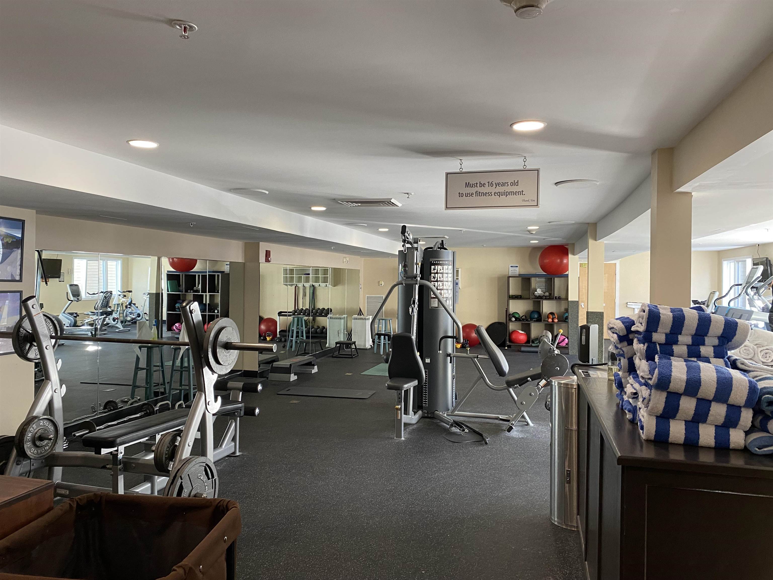 103/05 Qtr.1,89 Grand Summit Way Property Photo 26