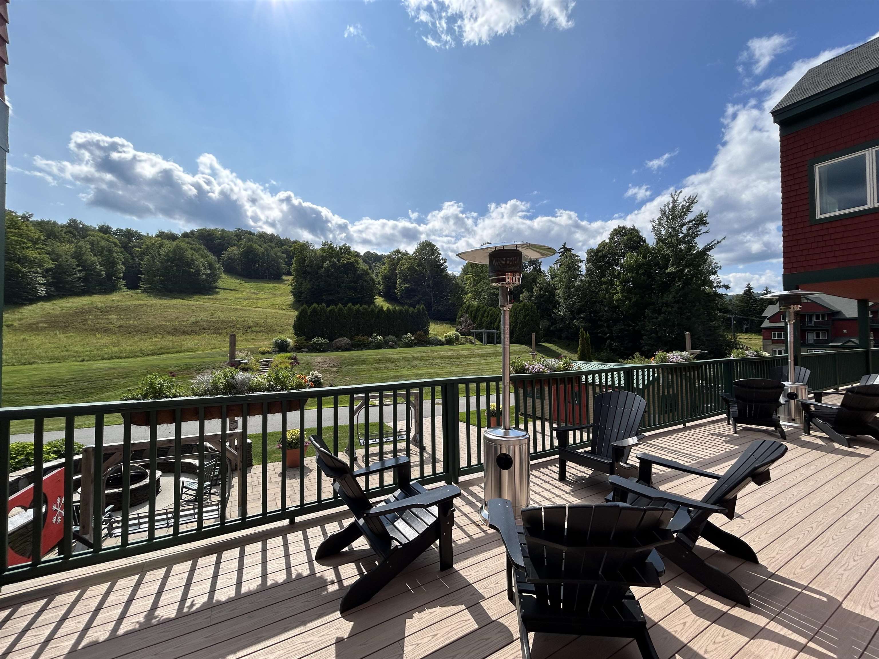 103/05 Qtr.1,89 Grand Summit Way Property Photo 33