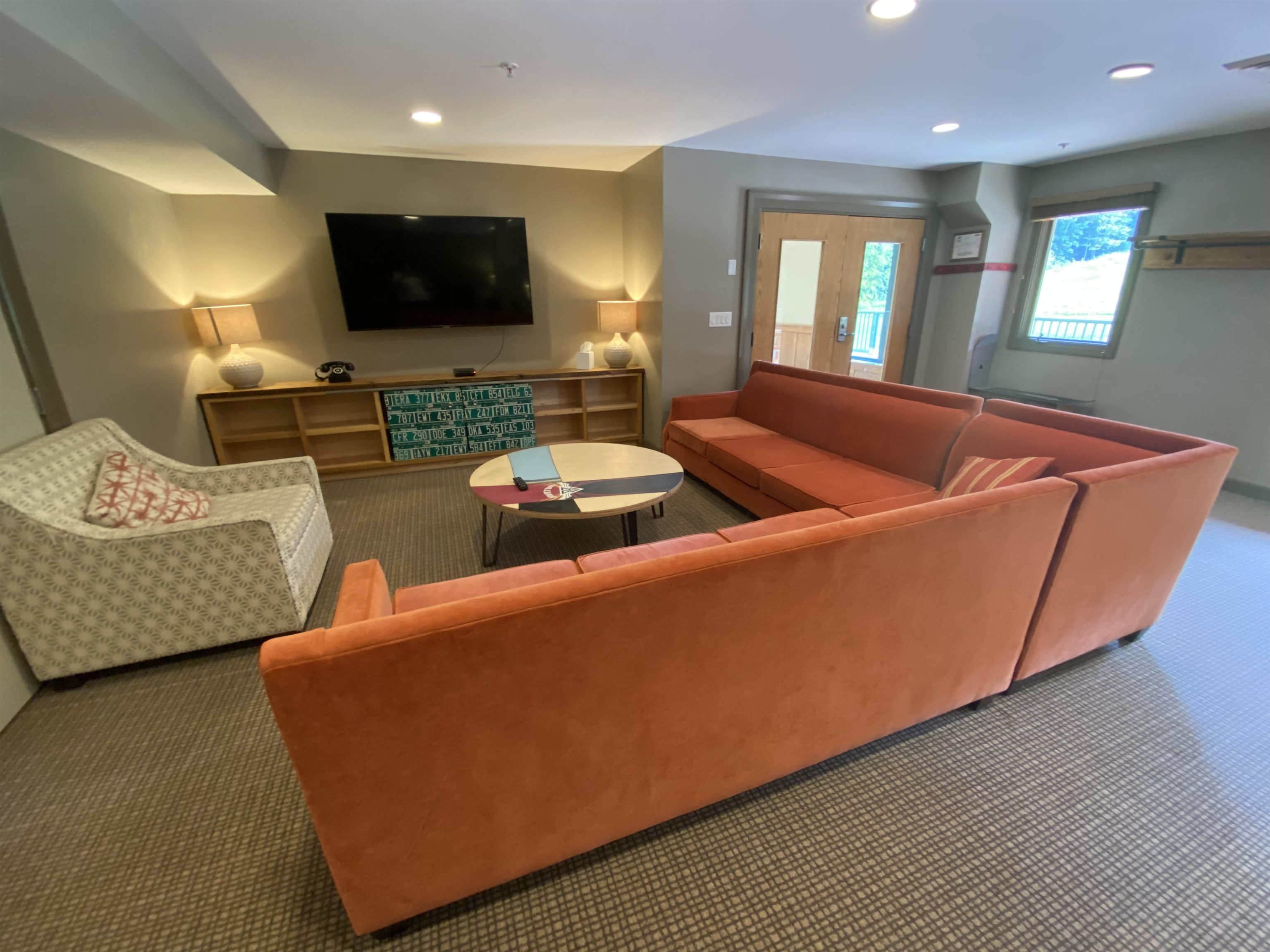 103/05 Qtr.1,89 Grand Summit Way Property Photo 35