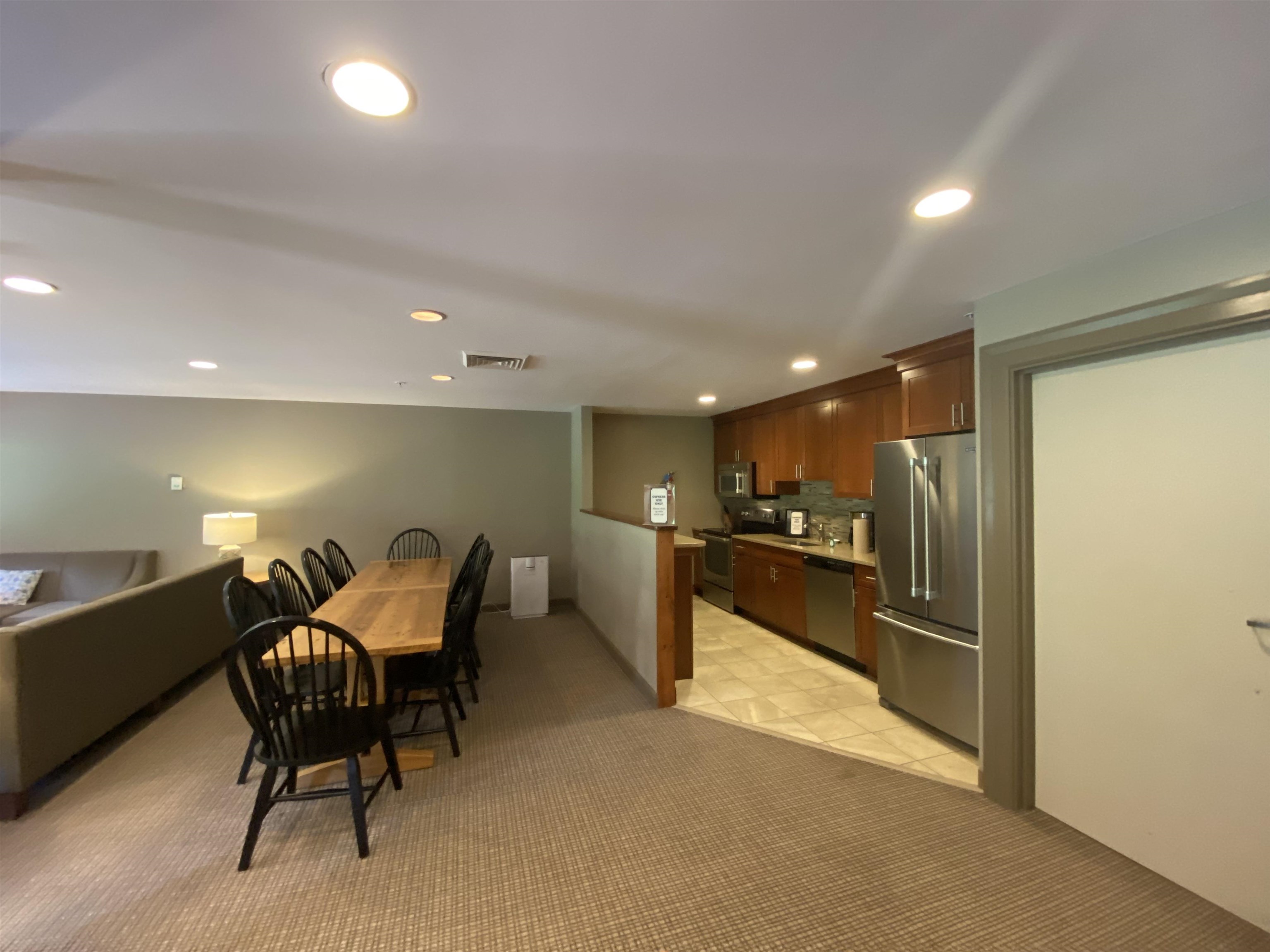 103/05 Qtr.1,89 Grand Summit Way Property Photo 37