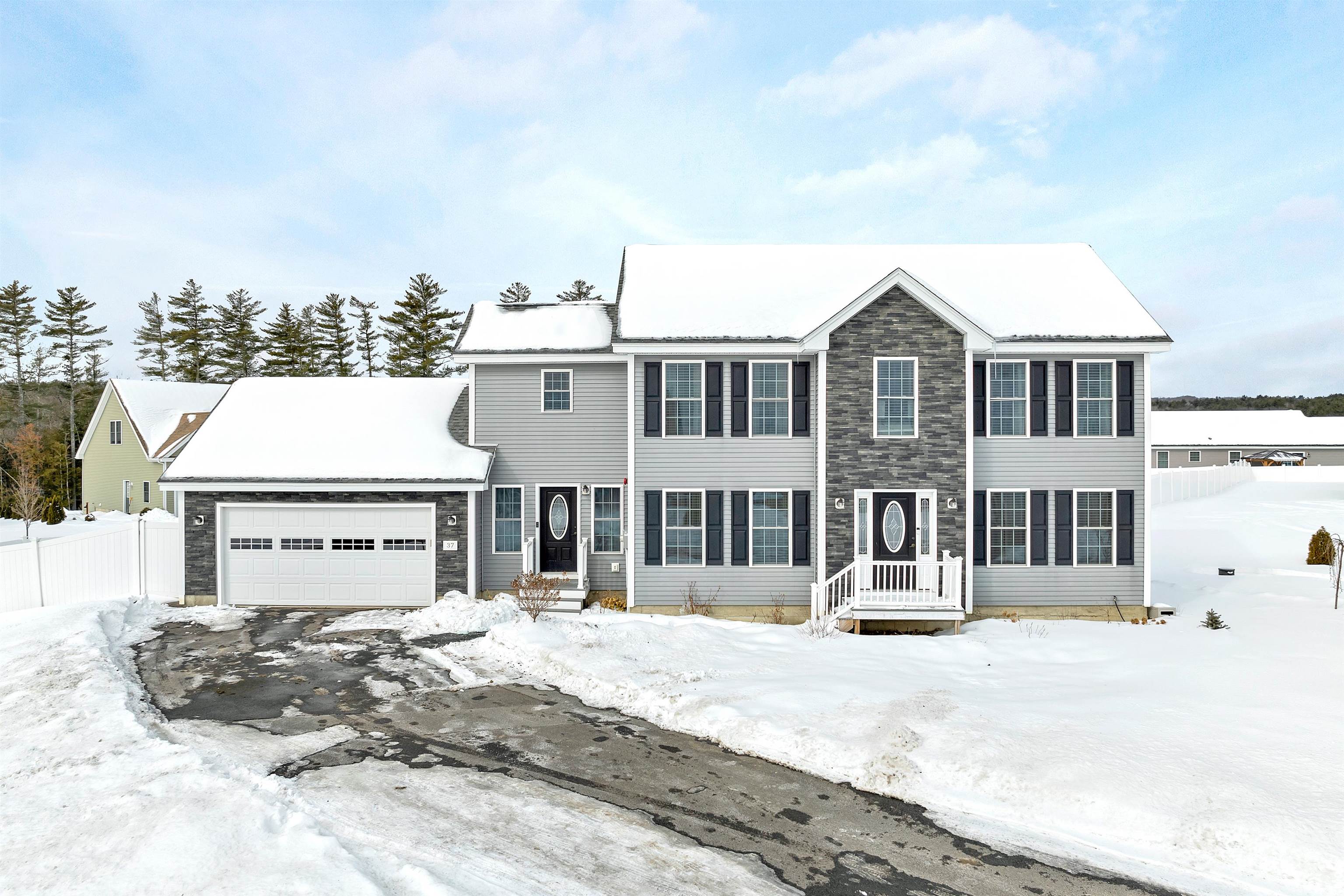 37 Rolling Hills Drive Property Photo
