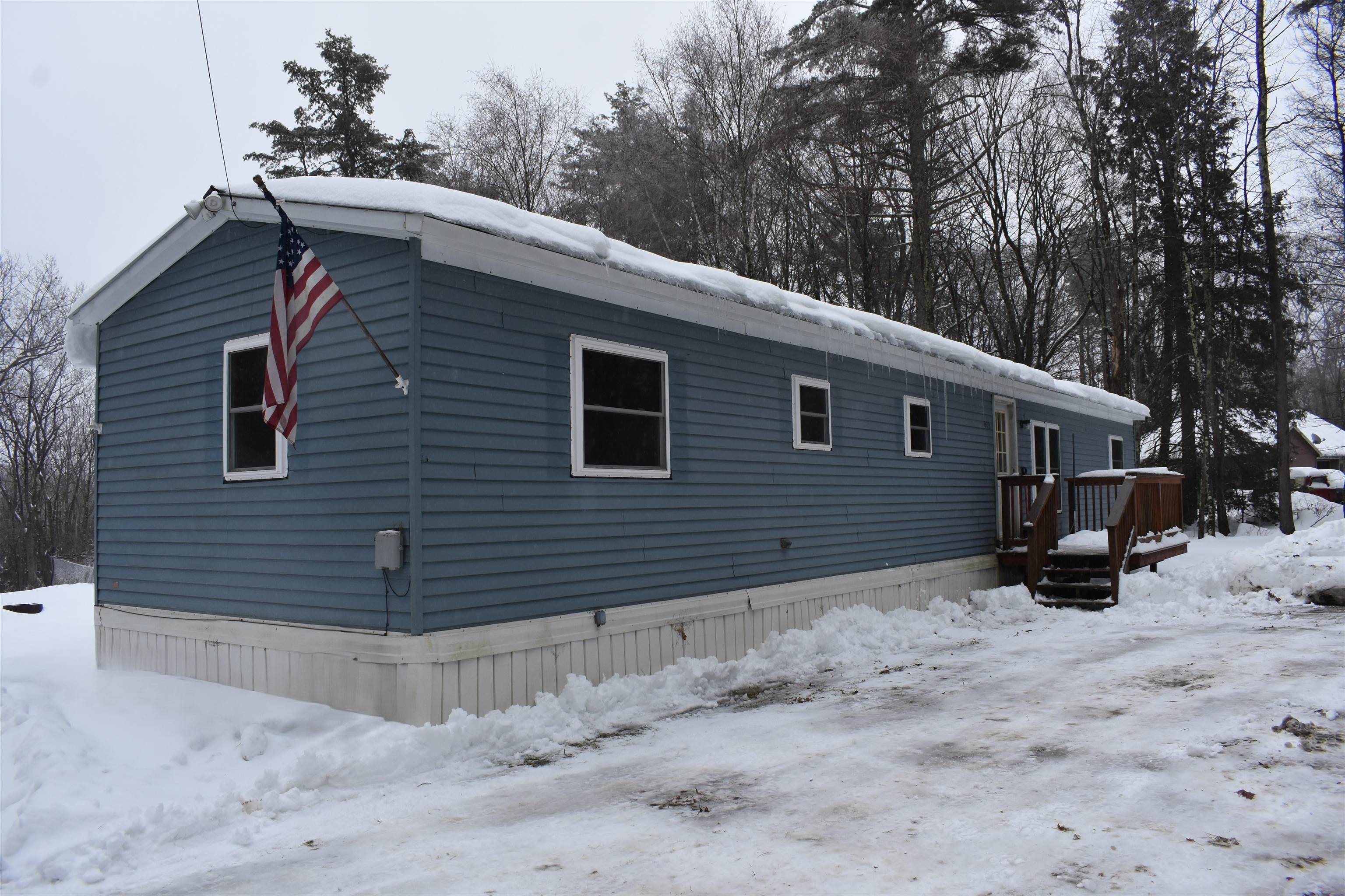 463 Royalston Road Property Photo